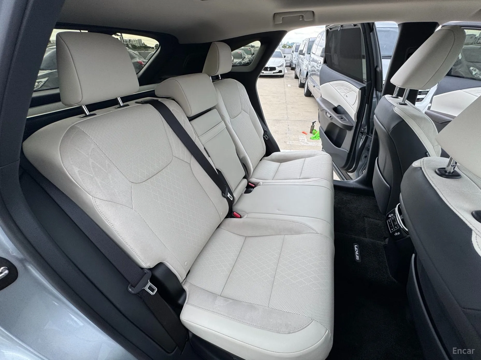 Lexus RX350h 5th Generation превью 18