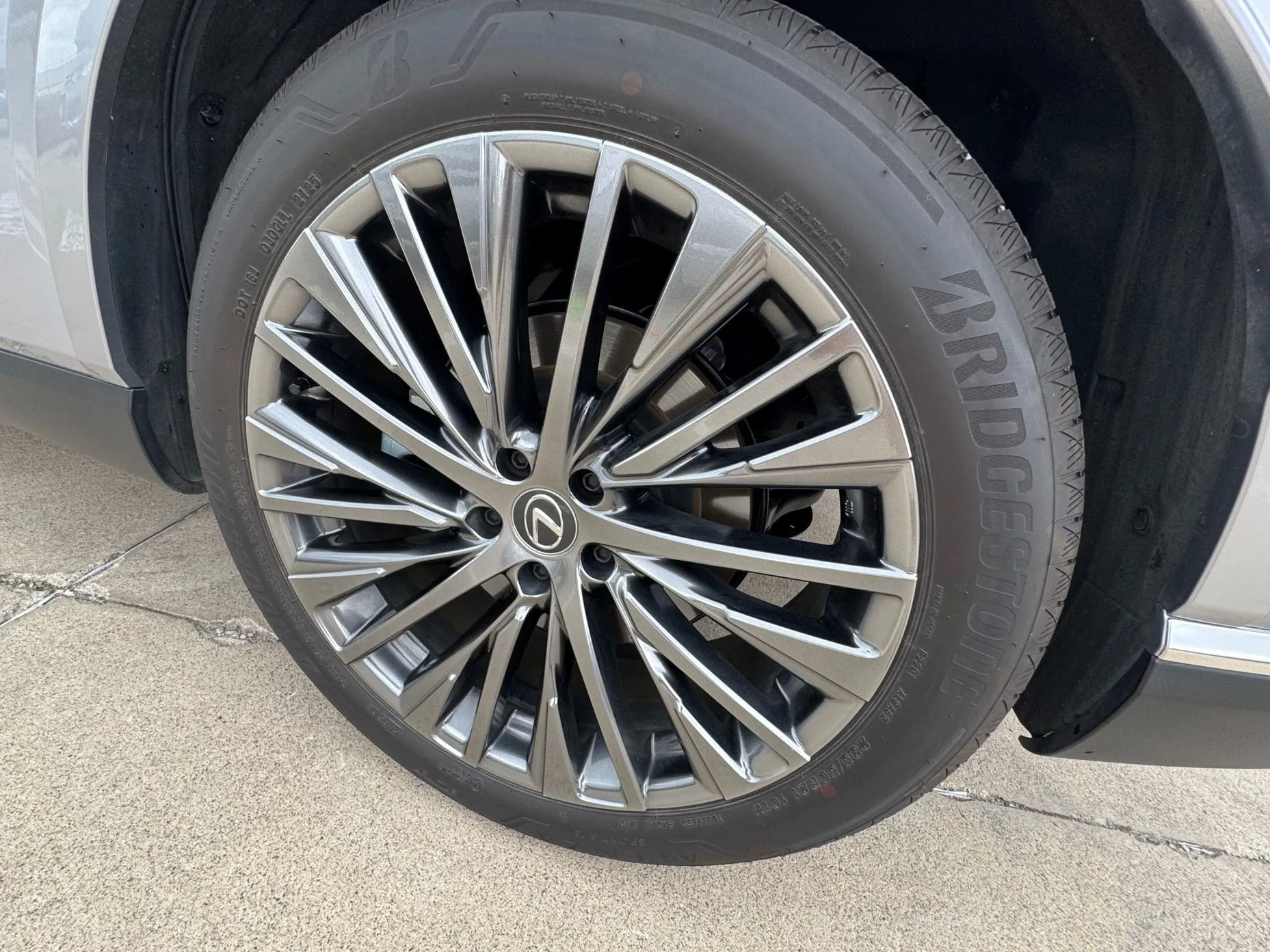 Lexus RX350h 5th Generation превью 5