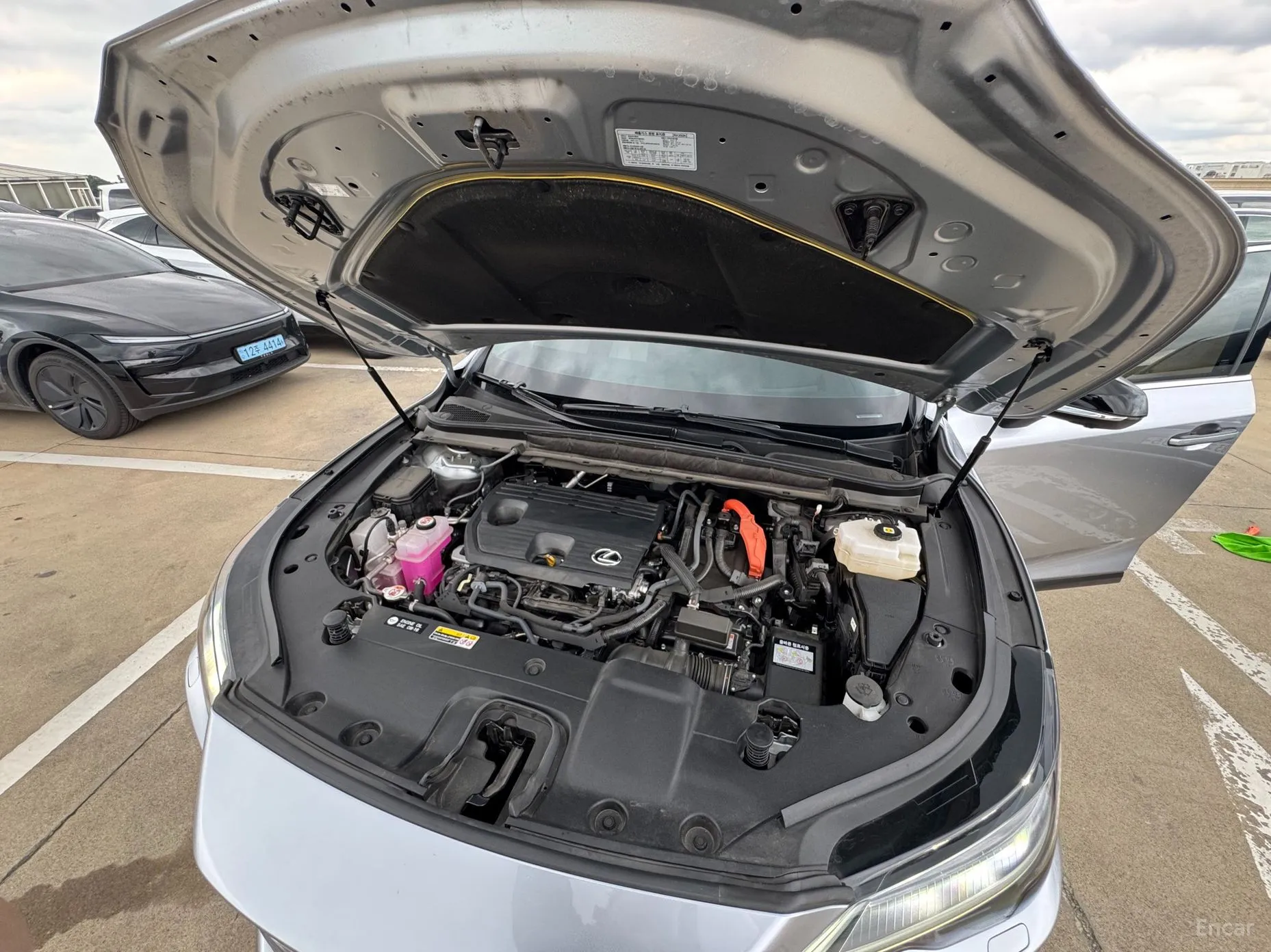 Lexus RX350h 5th Generation превью 6