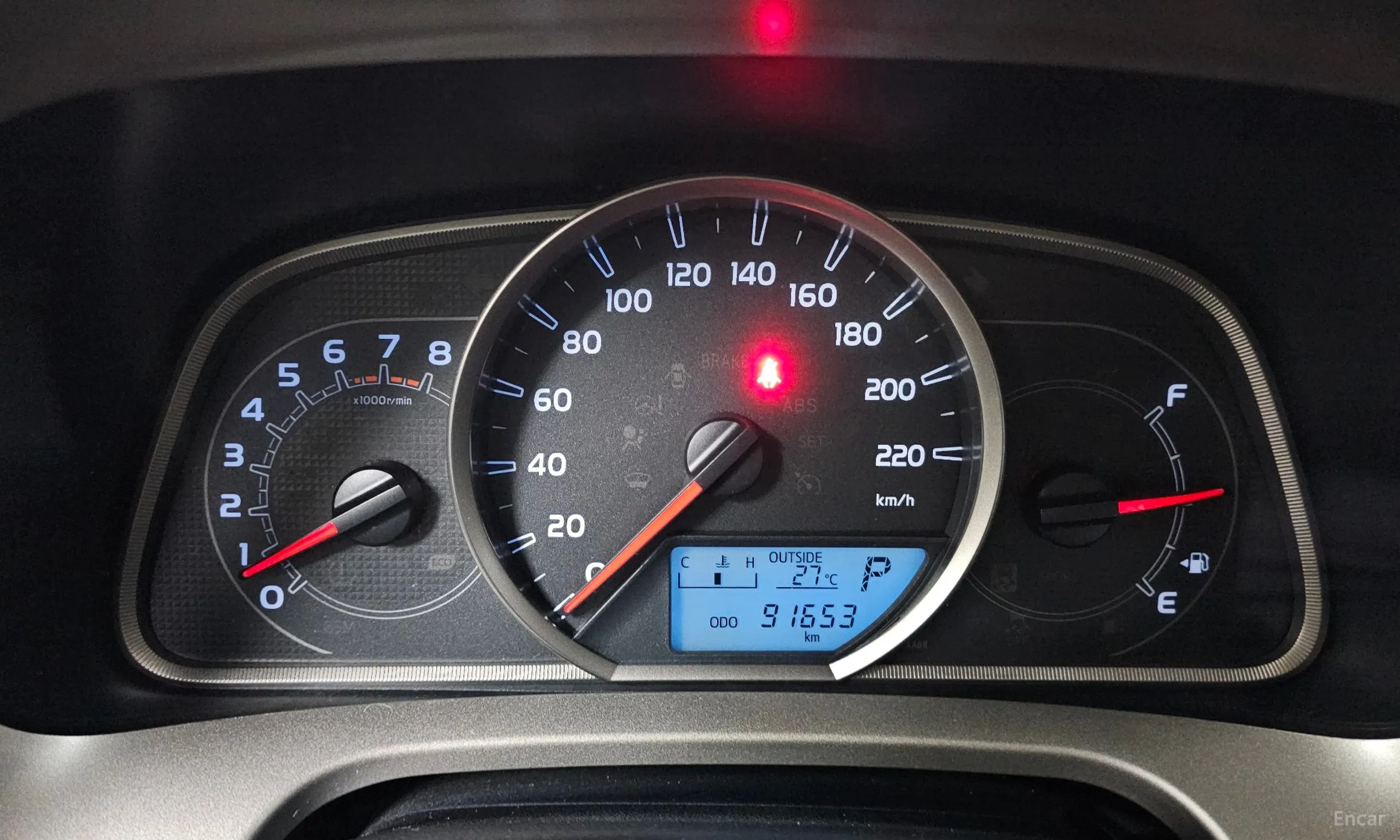 Toyota RAV4 превью 8
