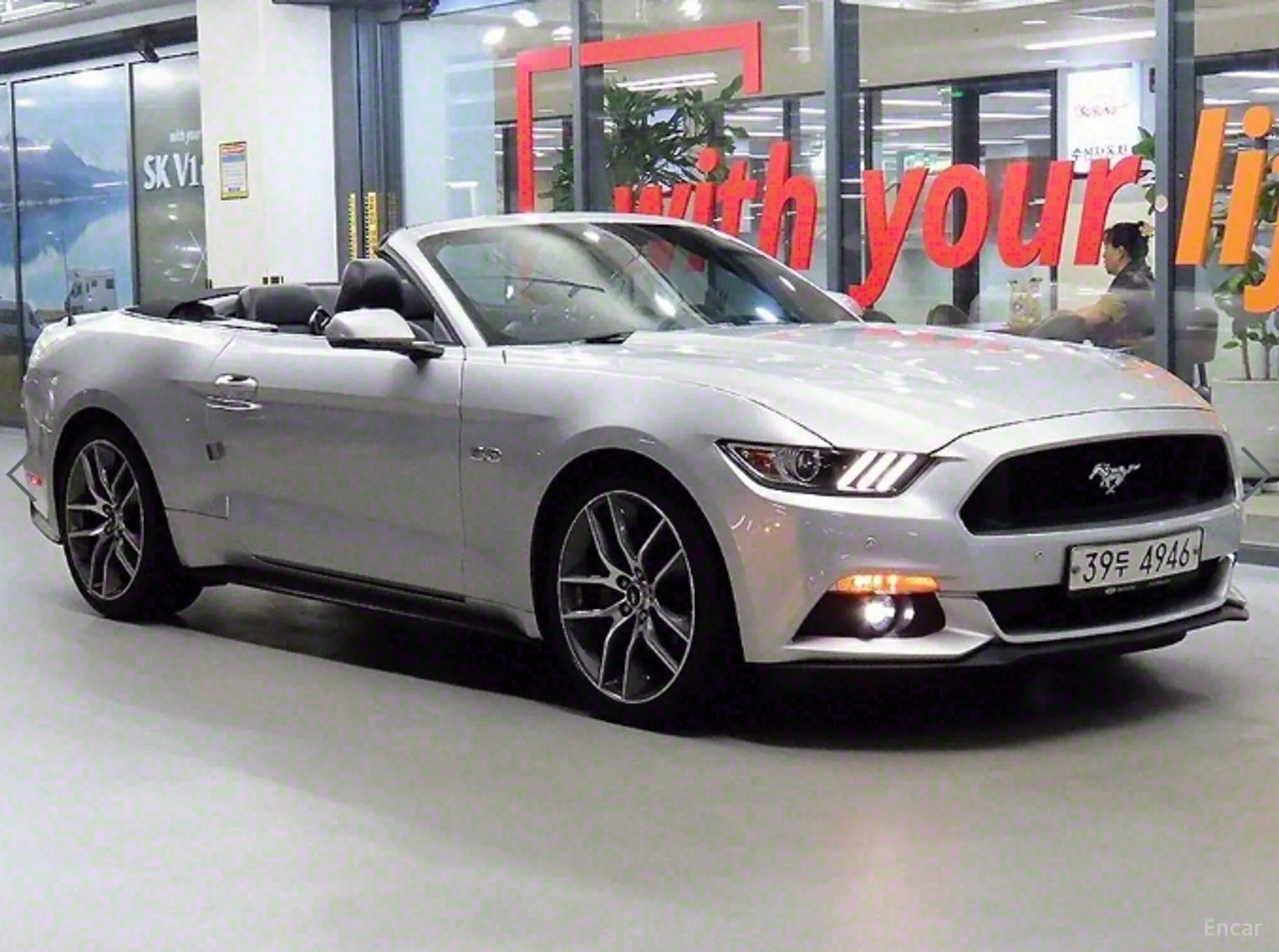Ford Mustang превью 6