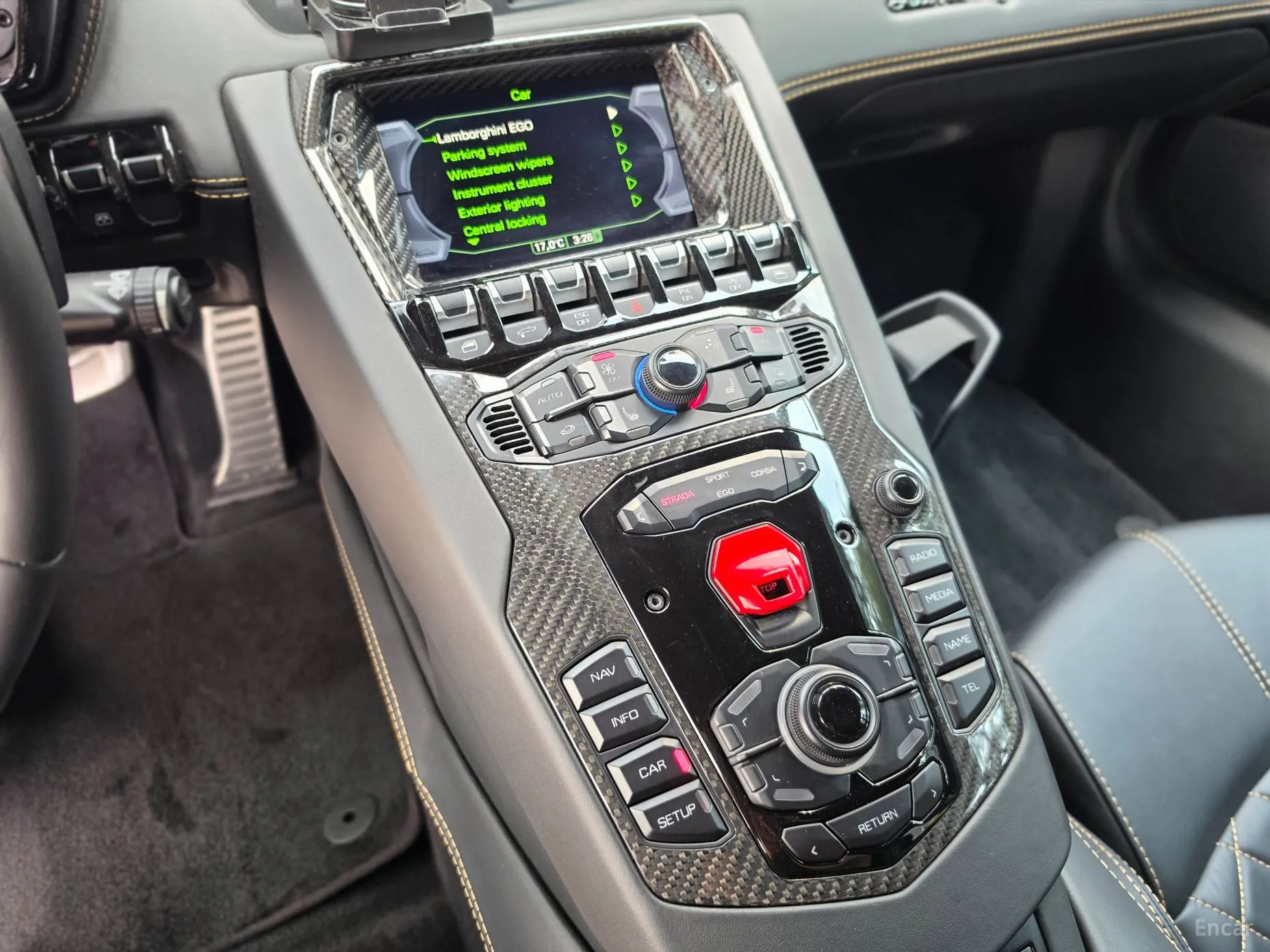 Lamborghini Aventador превью 12