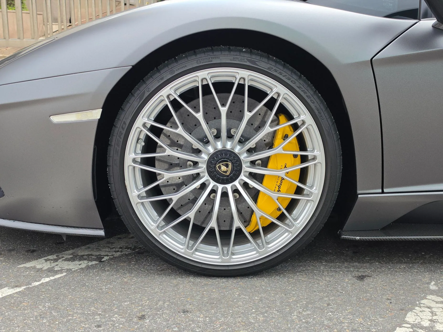 Lamborghini Aventador превью 3