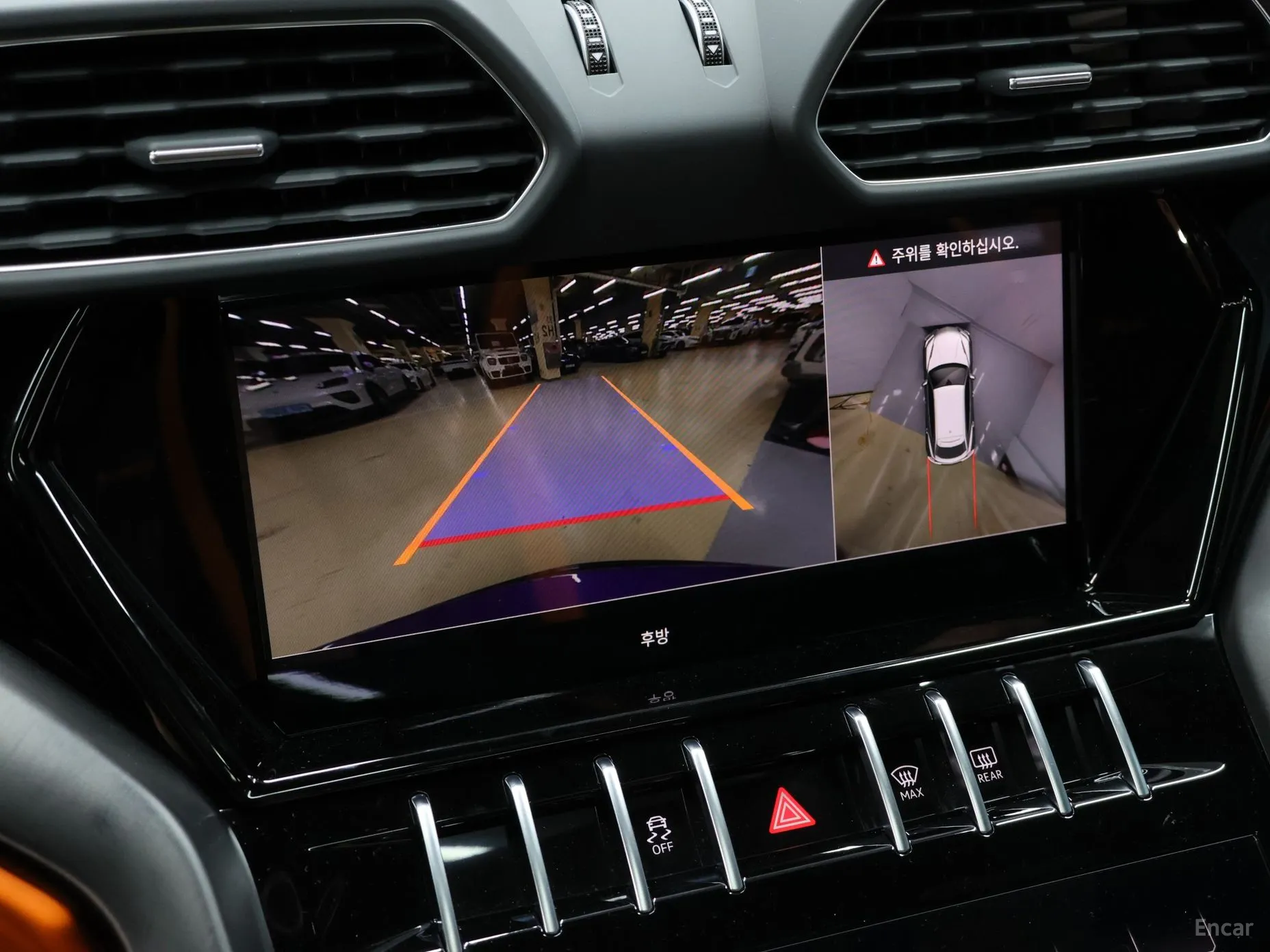 Lamborghini Urus превью 14