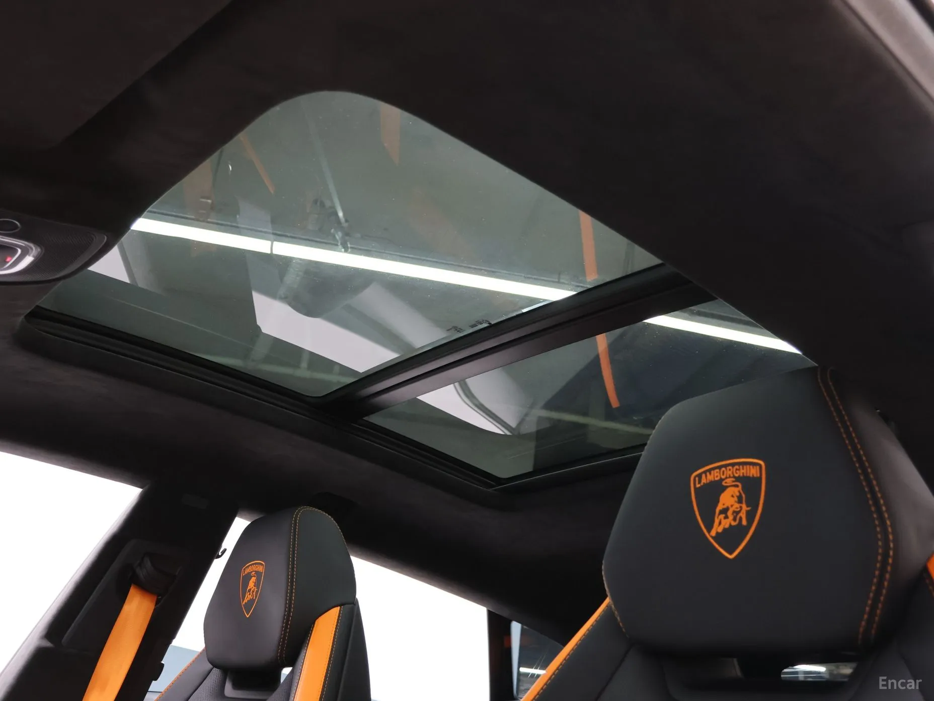 Lamborghini Urus превью 18