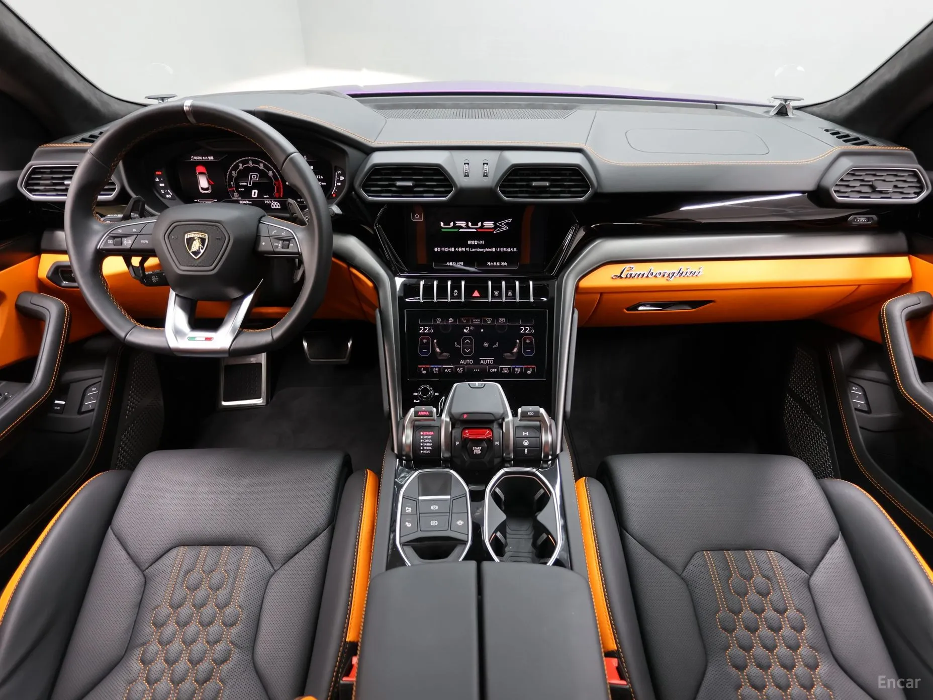 Lamborghini Urus превью 9