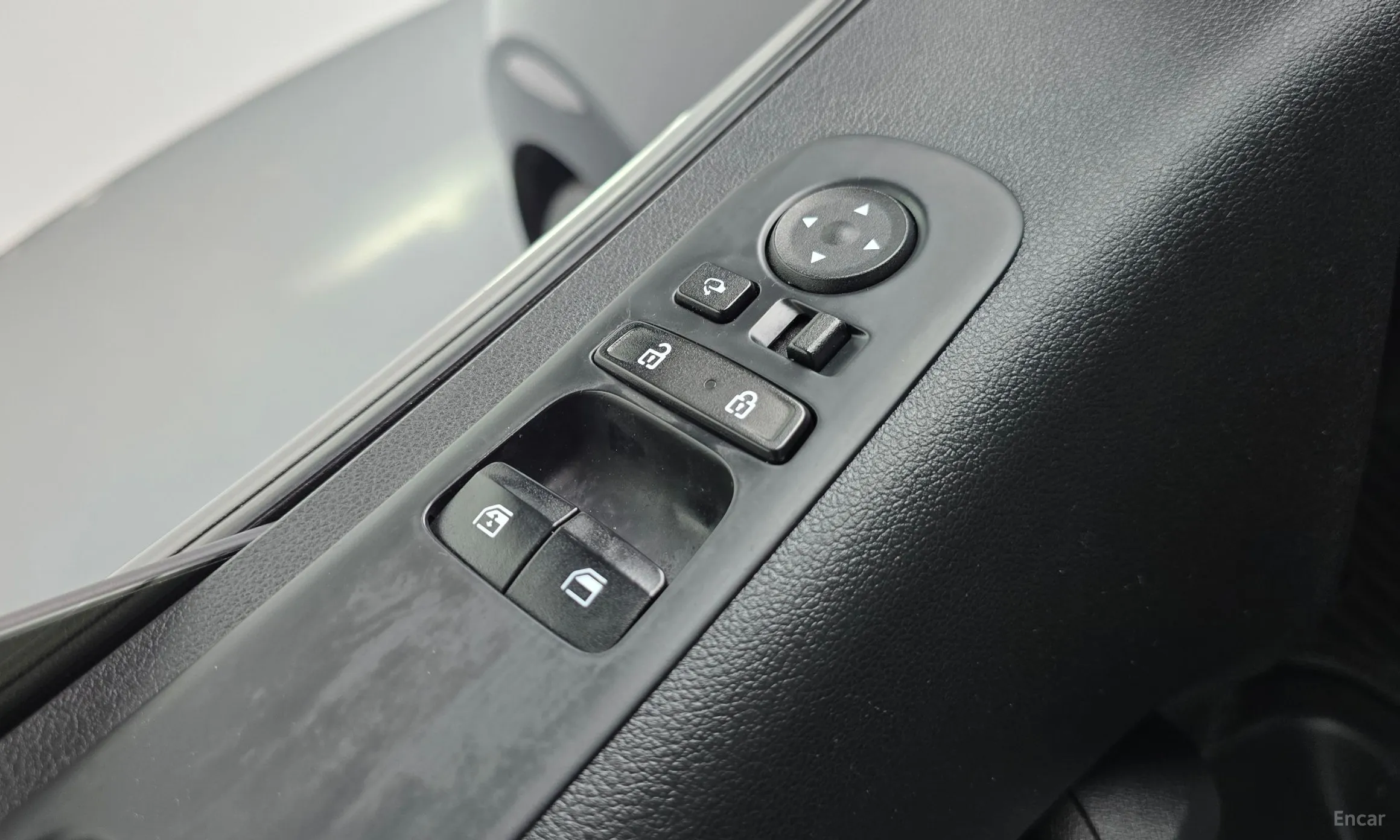 Hyundai Staria превью 14