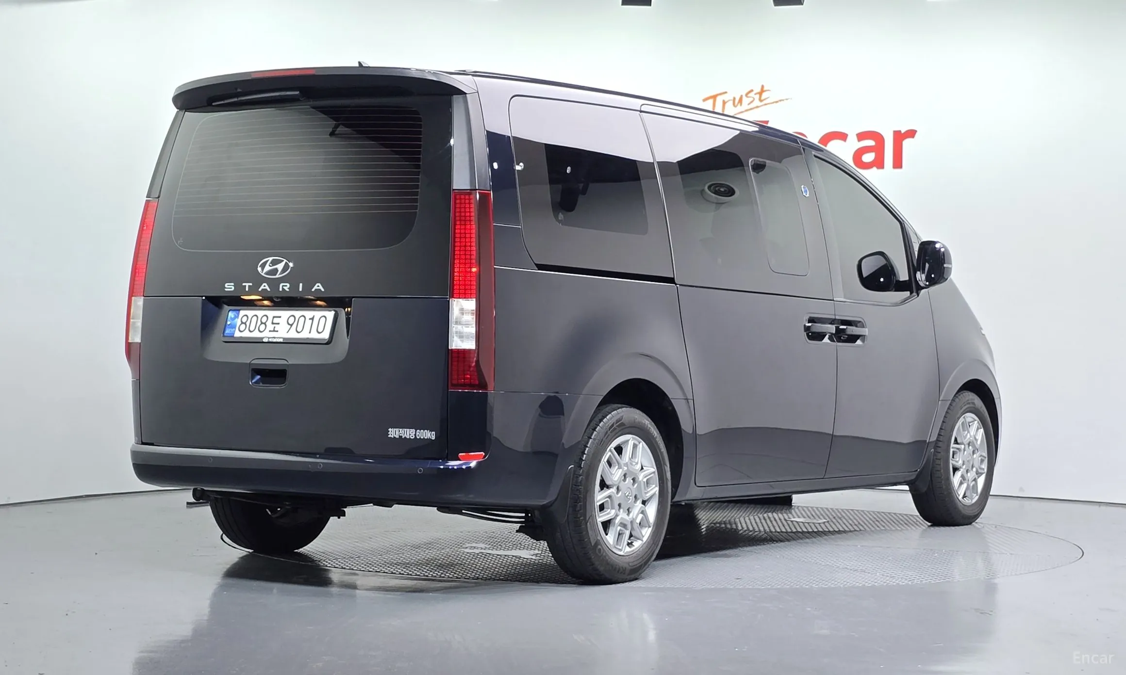 Hyundai Staria превью 2