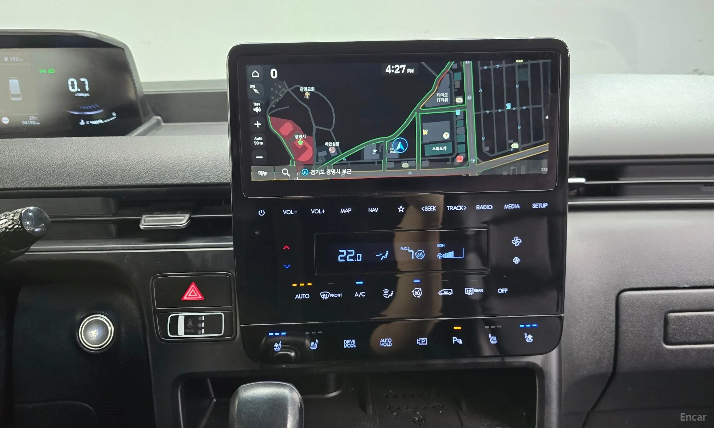 Hyundai Staria превью 16