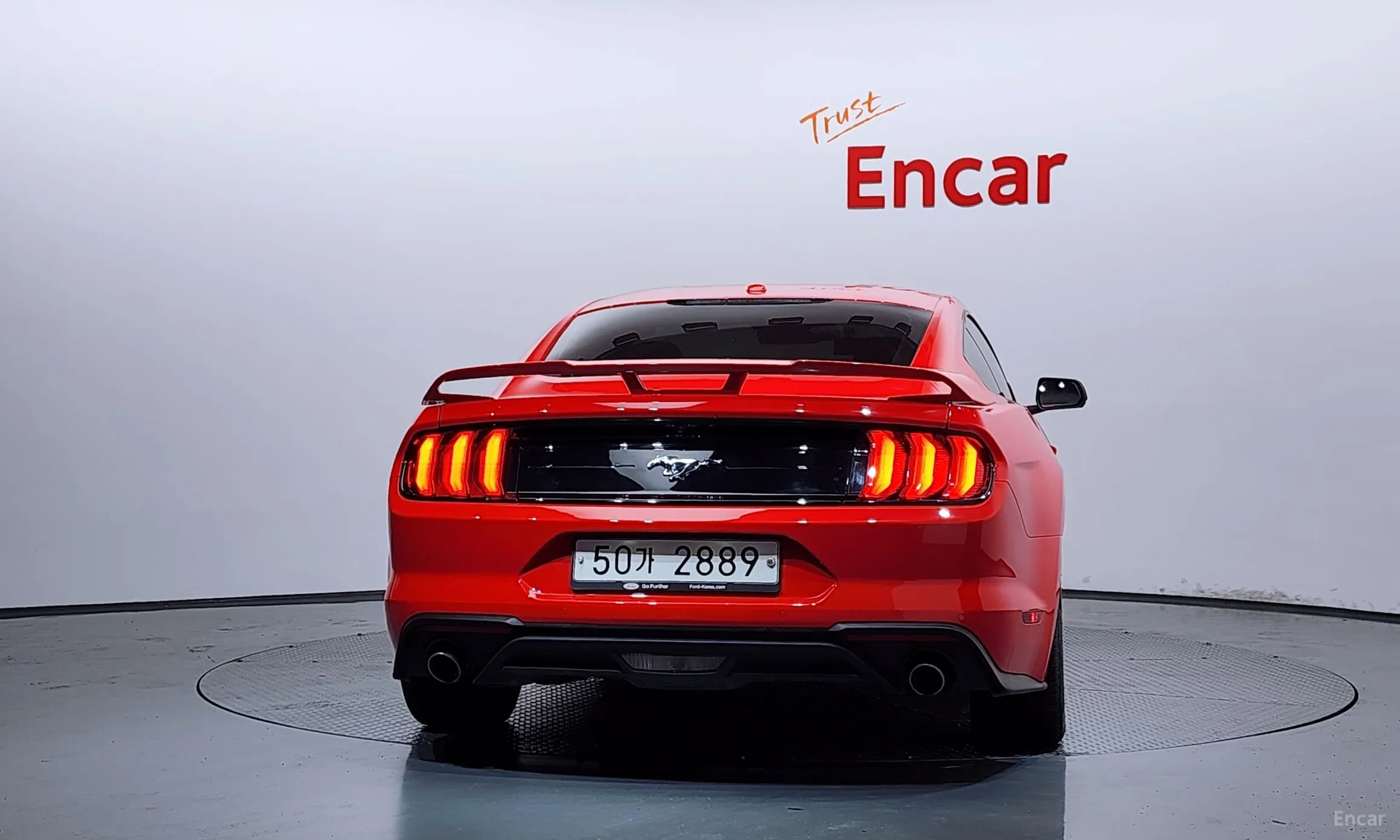 Ford Mustang превью 4