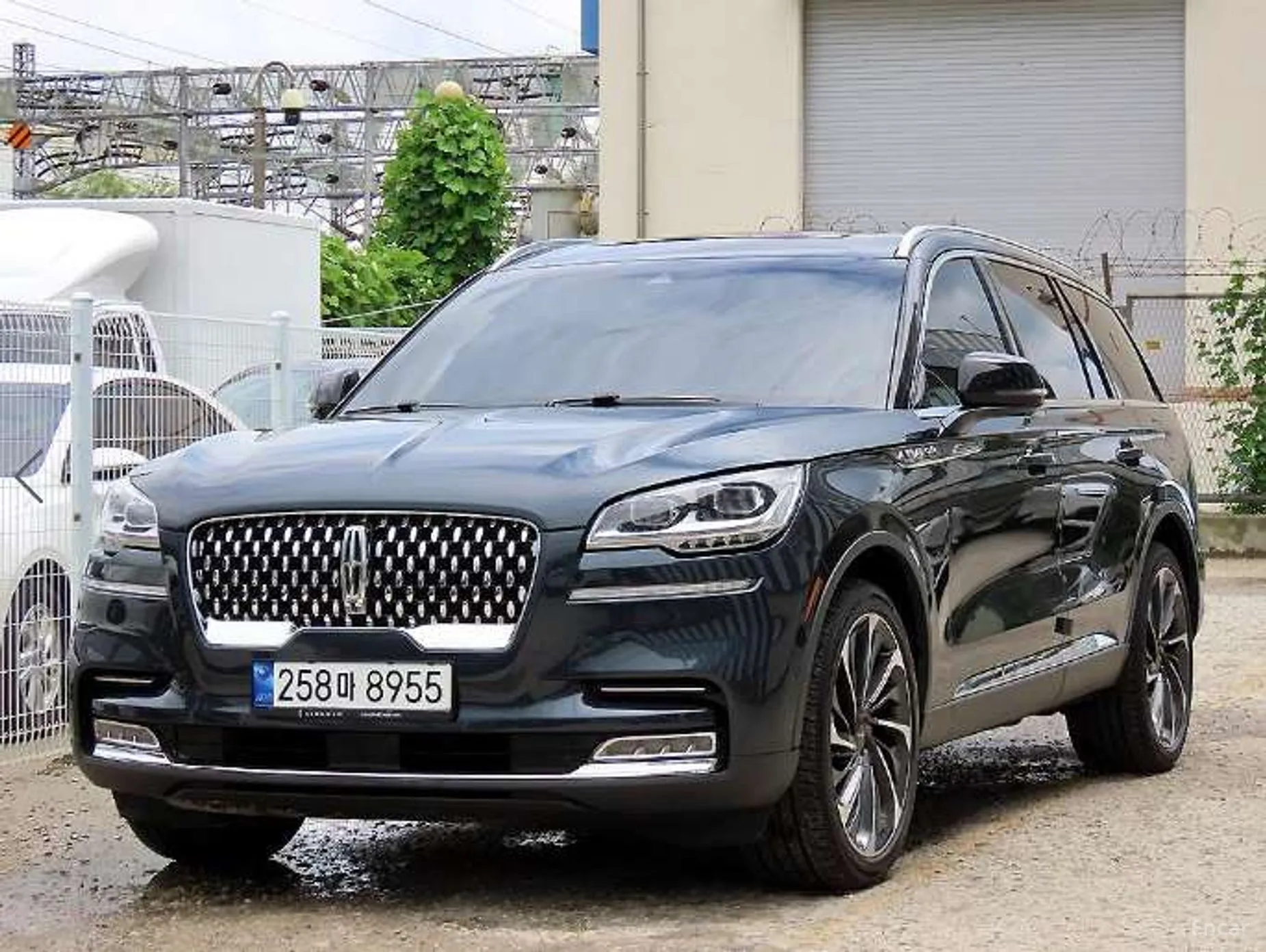 Lincoln Aviator 2nd Generation