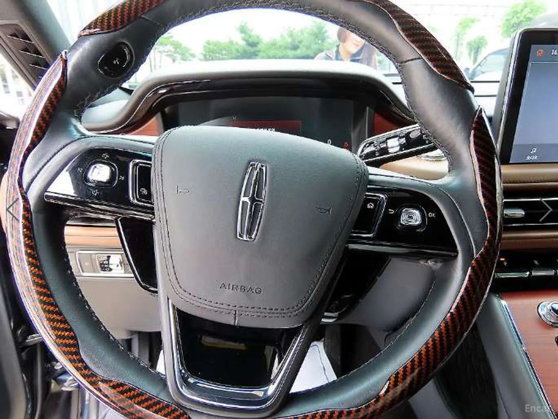 Lincoln Aviator 2nd Generation превью 8