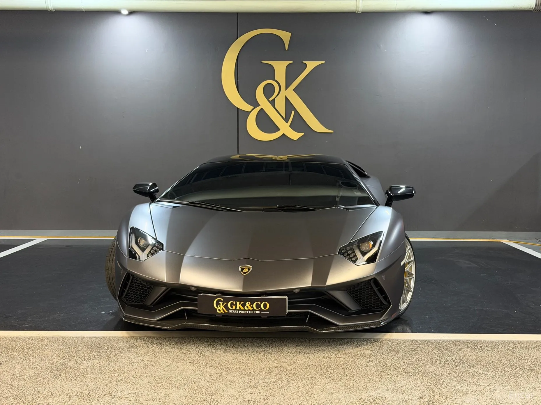 Lamborghini Aventador
