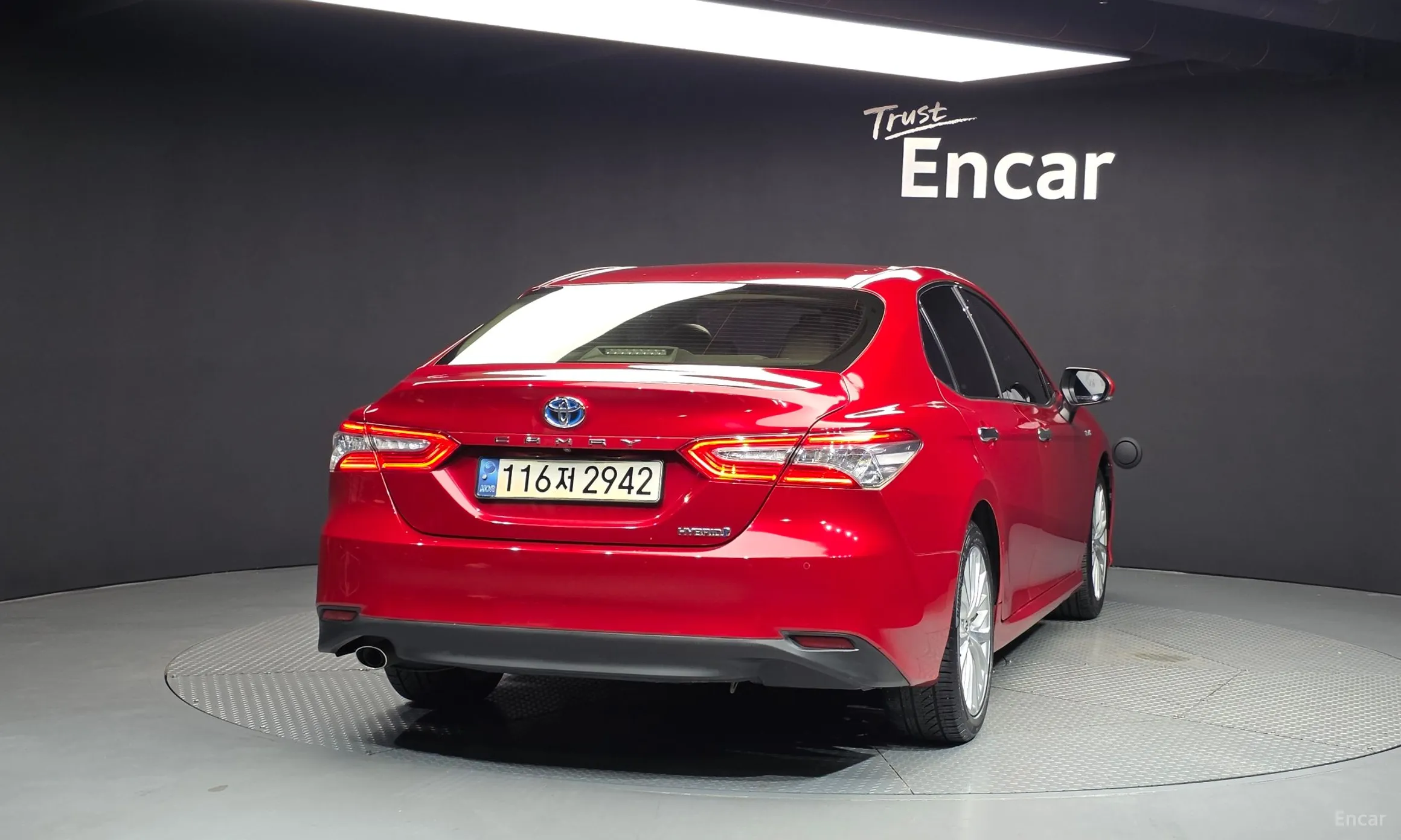 Toyota Camry (XV70) превью 4