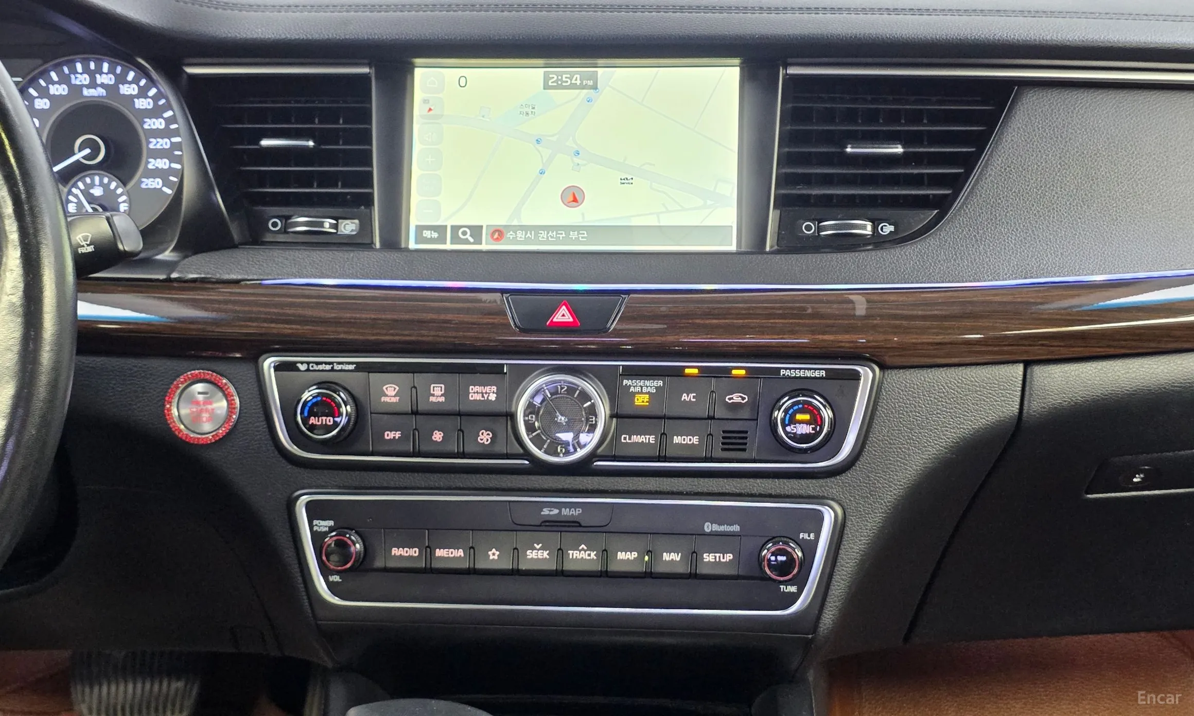 Kia K7 Hybrid превью 14