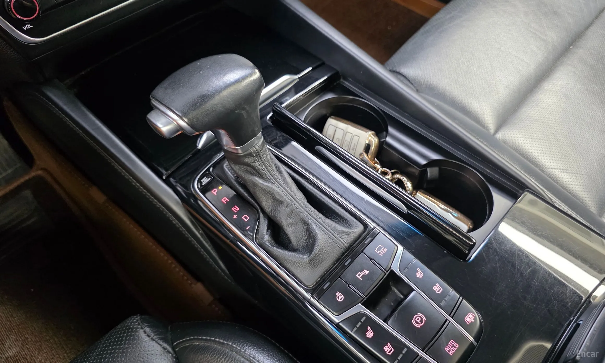 Kia K7 Hybrid превью 9