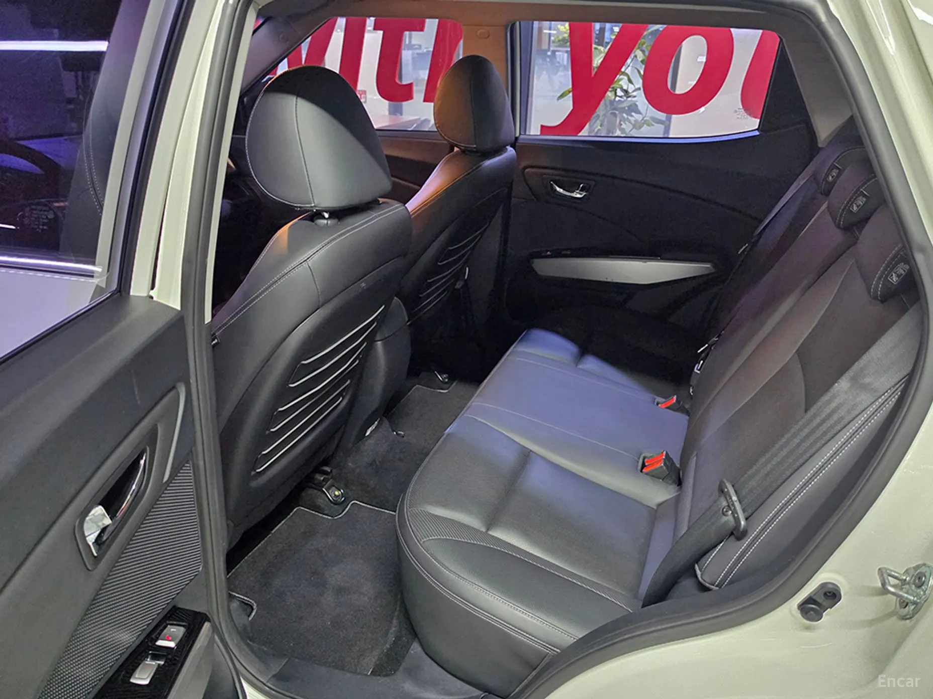 KG Mobility (SsangYong) Tivoli, Lazio превью 15
