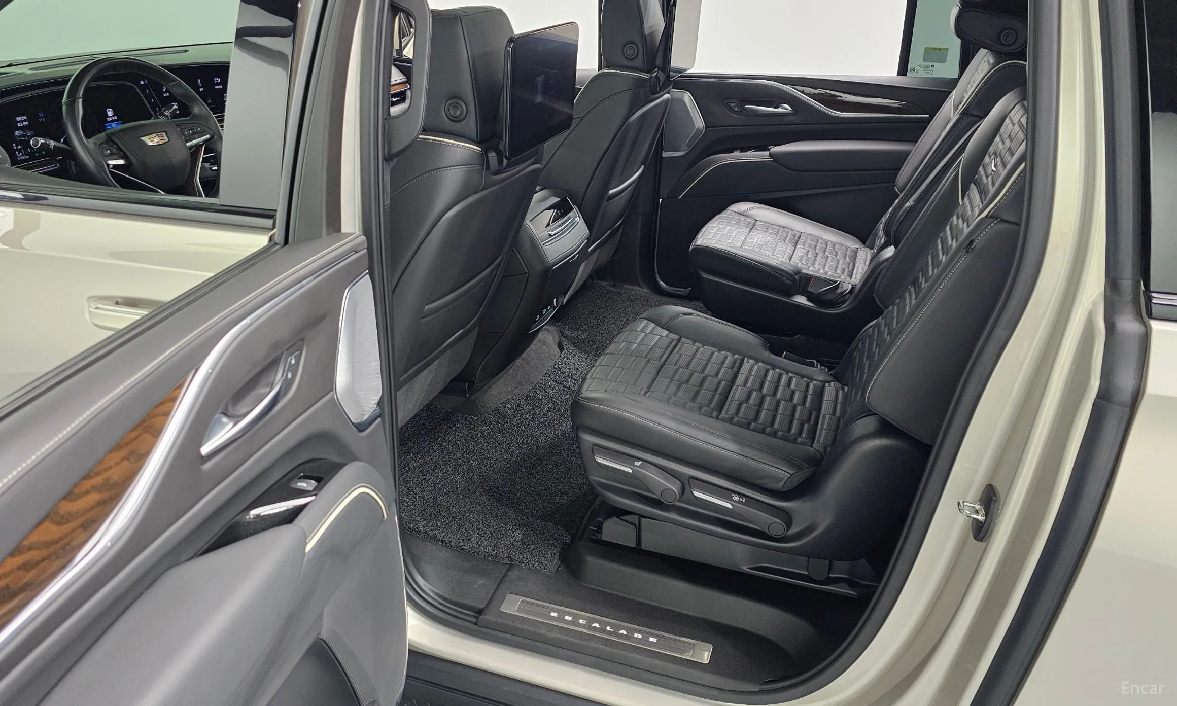 Cadillac Escalade 5th Generation превью 12