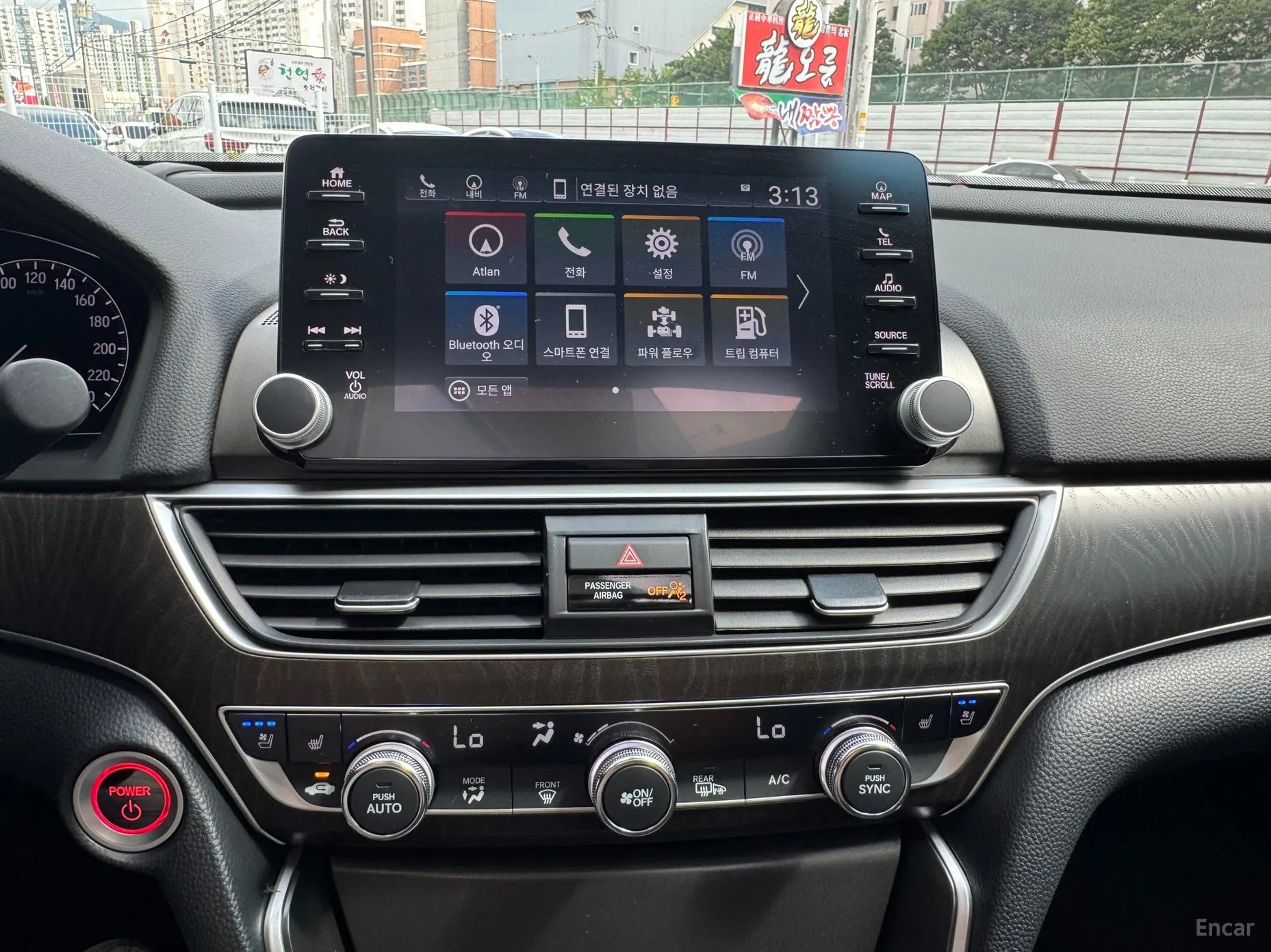 Honda Accord 10th Generation превью 13
