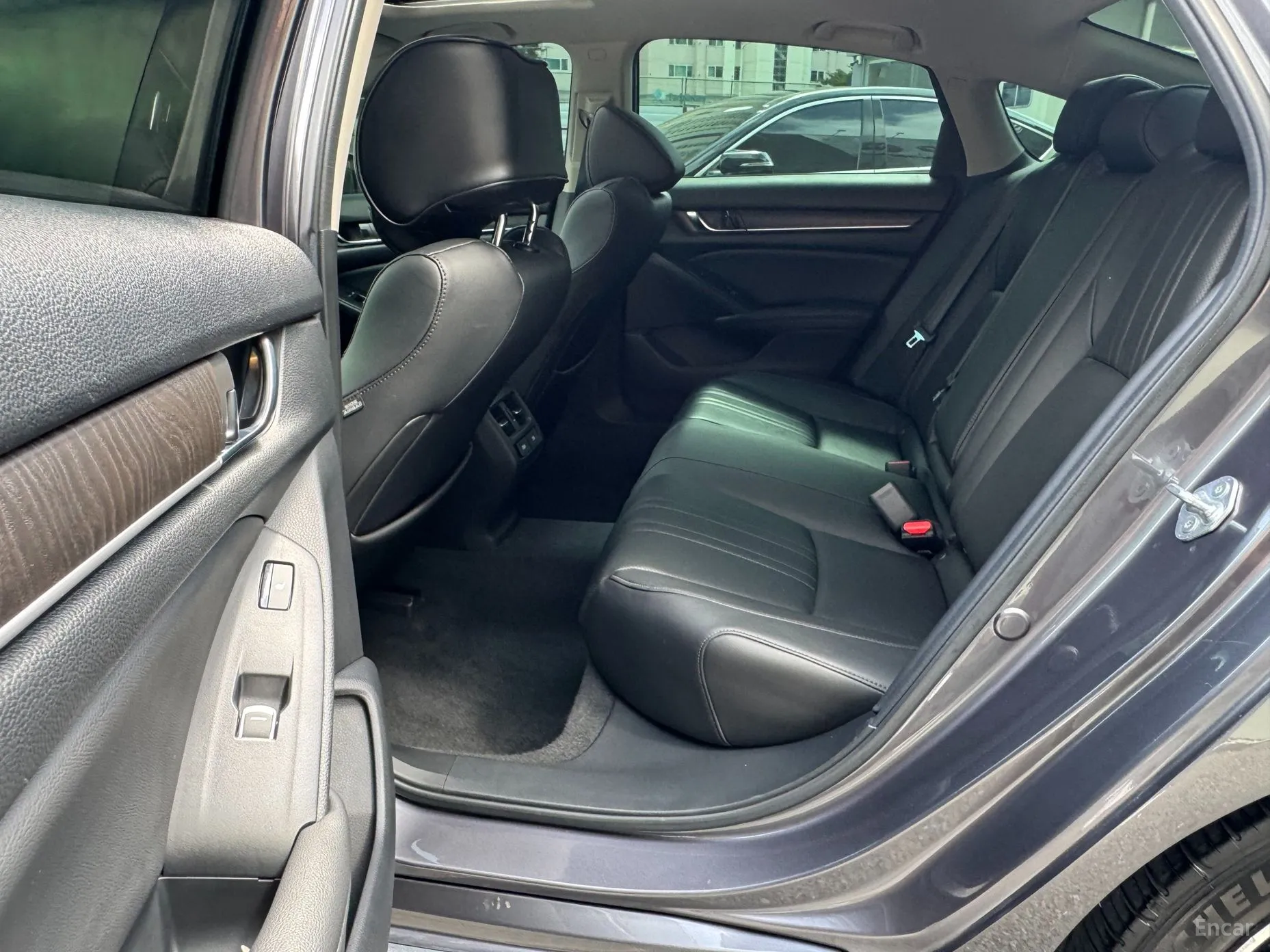Honda Accord 10th Generation превью 16