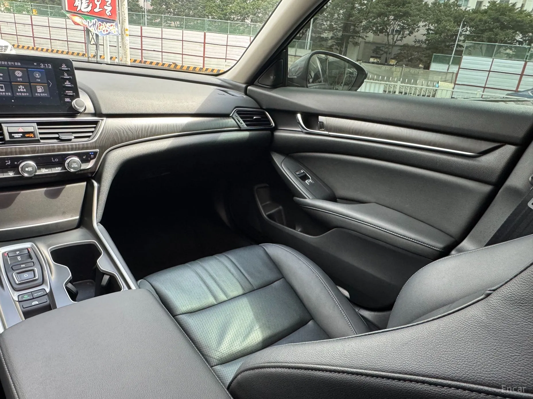 Honda Accord 10th Generation превью 18