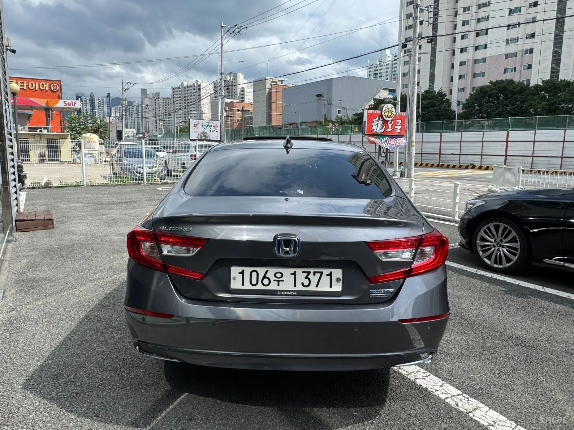 Honda Accord 10th Generation превью 4