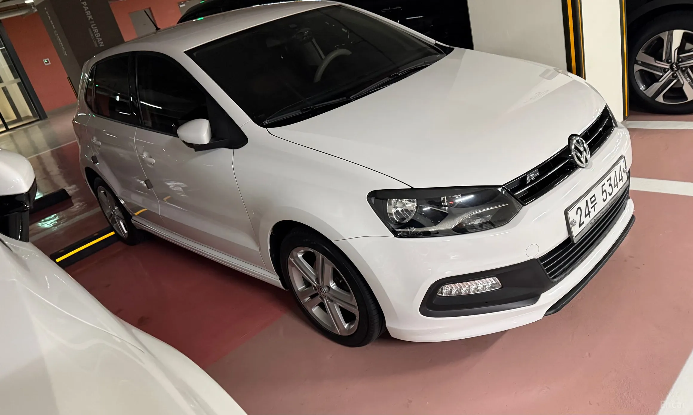 Volkswagen Polo превью 2