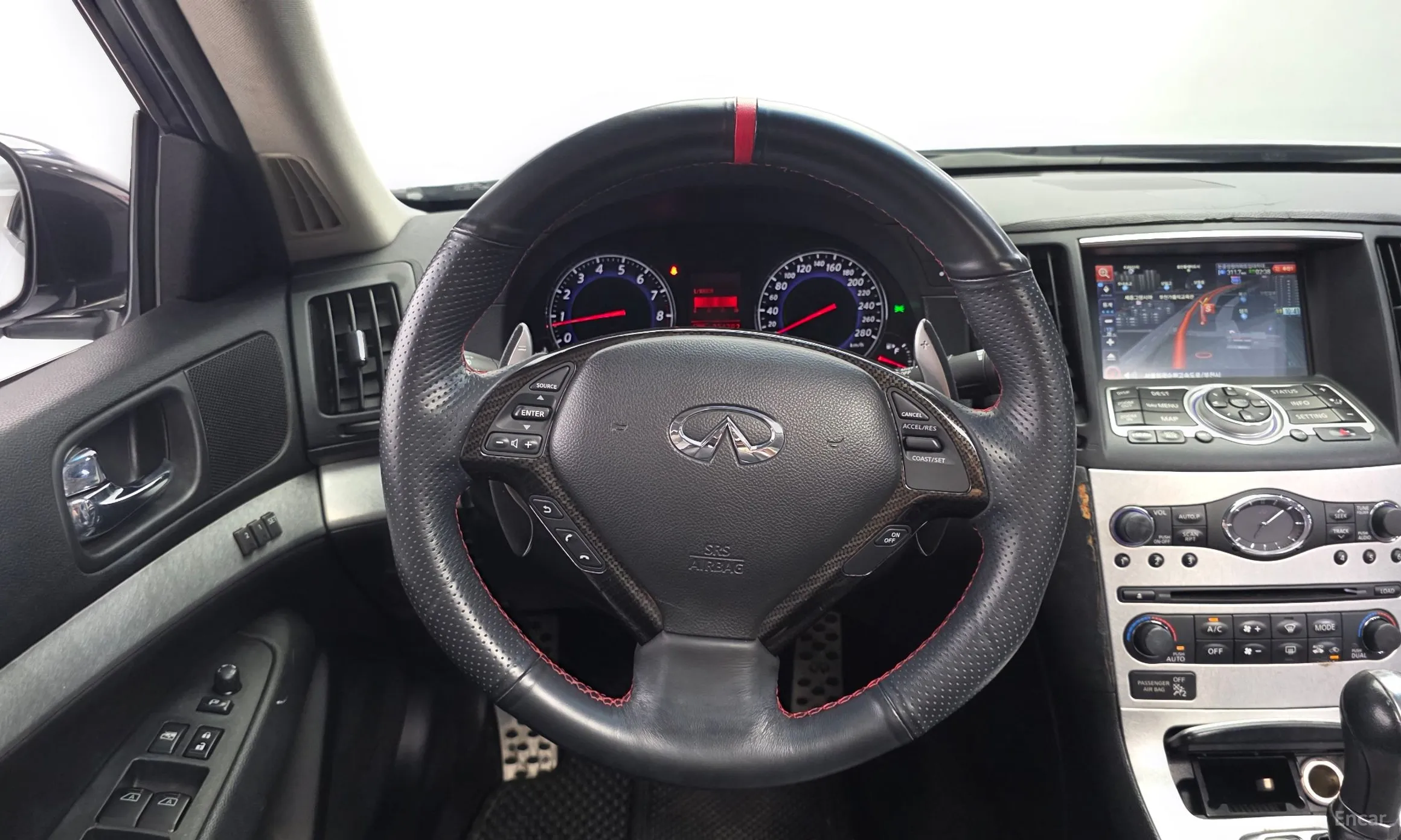 Infiniti G37 превью 13