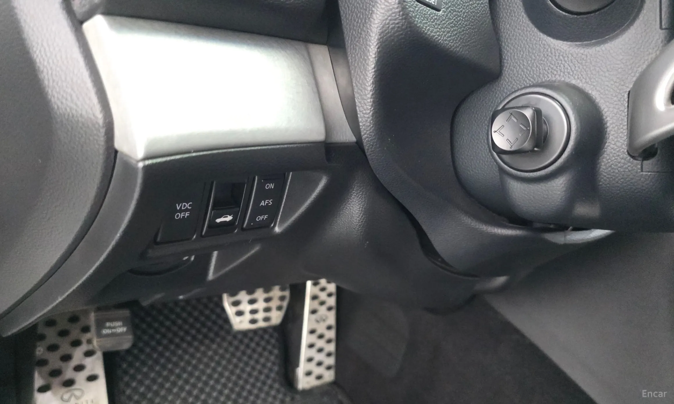Infiniti G37 превью 19