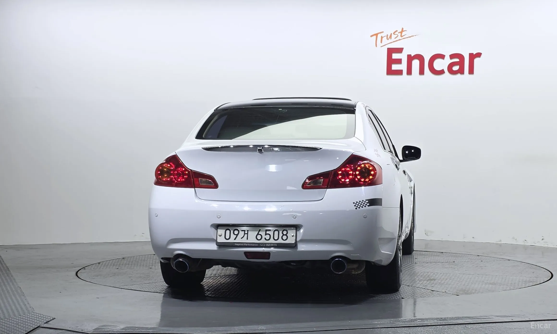 Infiniti G37 превью 4