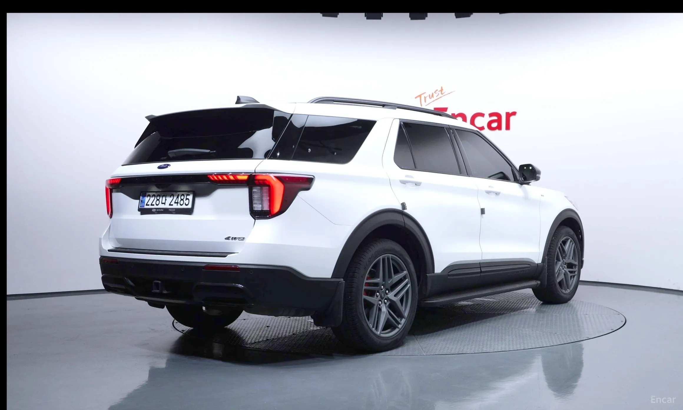 Ford Explorer 6th Generation превью 2