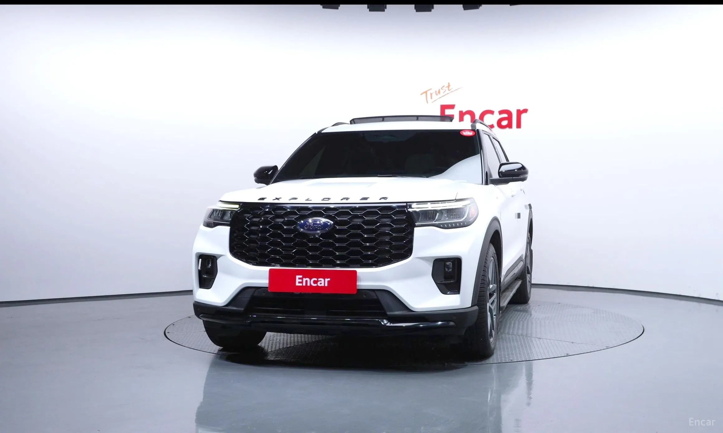 Ford Explorer 6th Generation превью 3