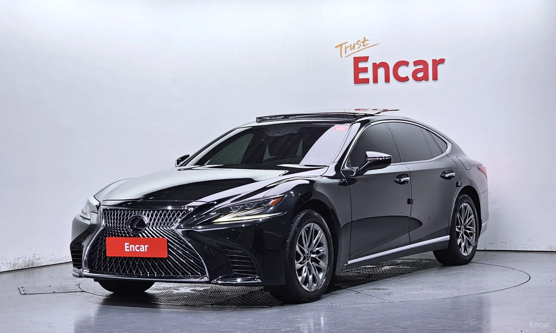 Lexus LS500 5th Generation