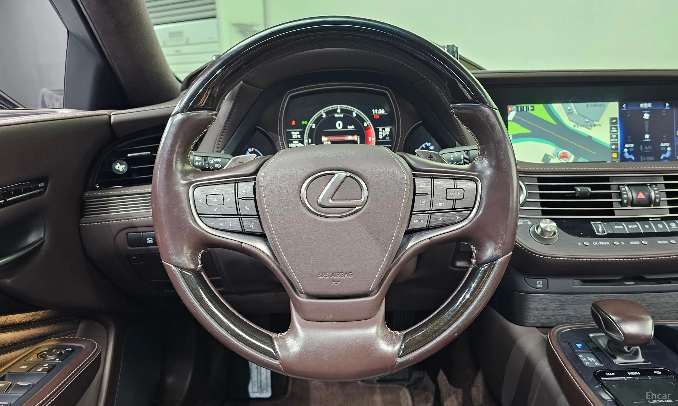 Lexus LS500 5th Generation превью 13