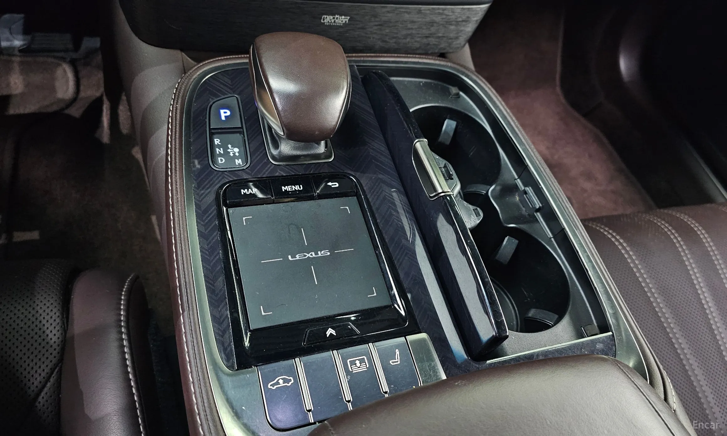 Lexus LS500 5th Generation превью 9
