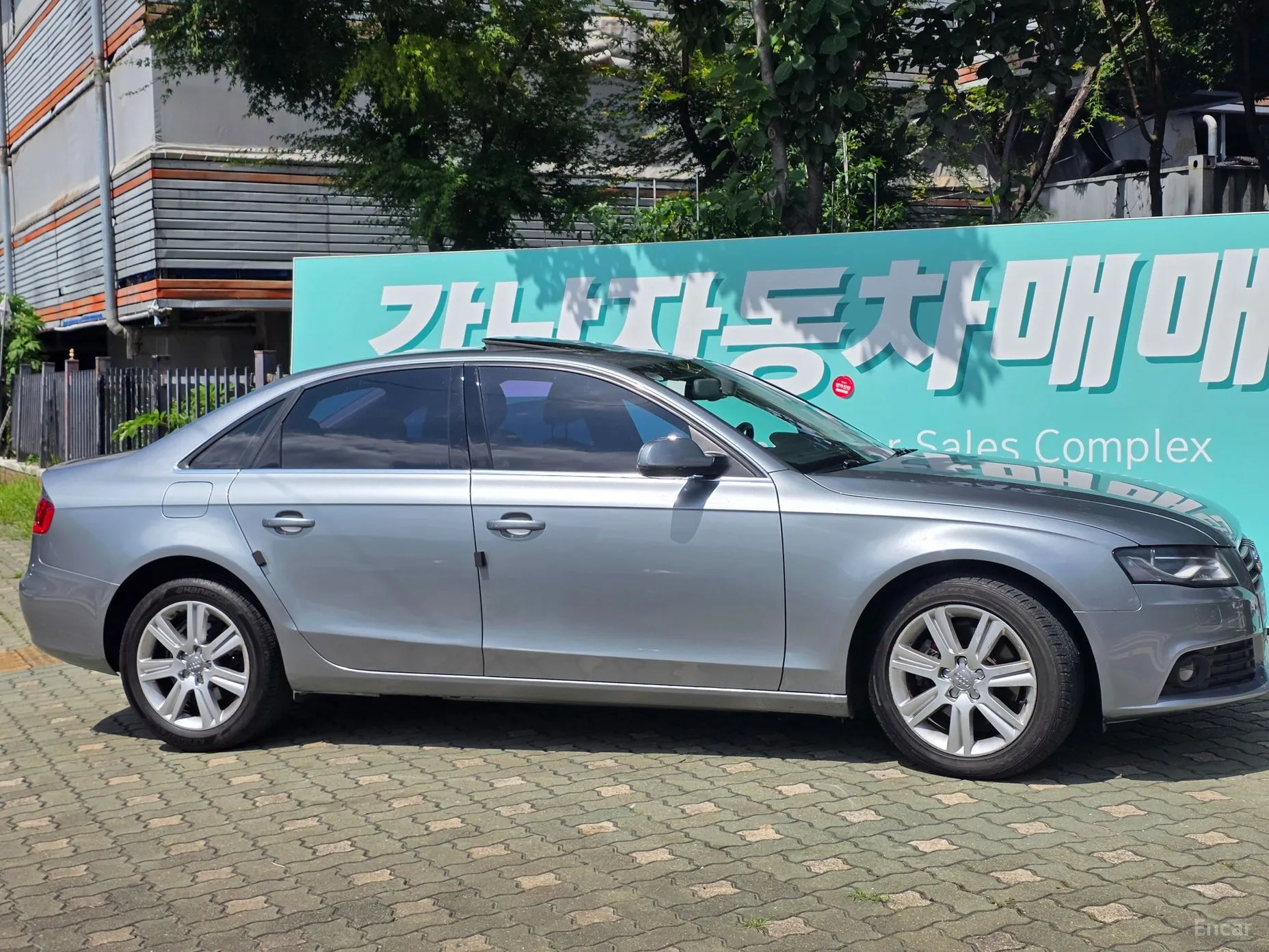 Audi New A4 превью 5