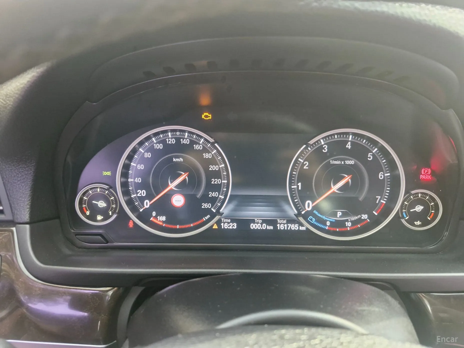 BMW 5 Series (F10) превью 4