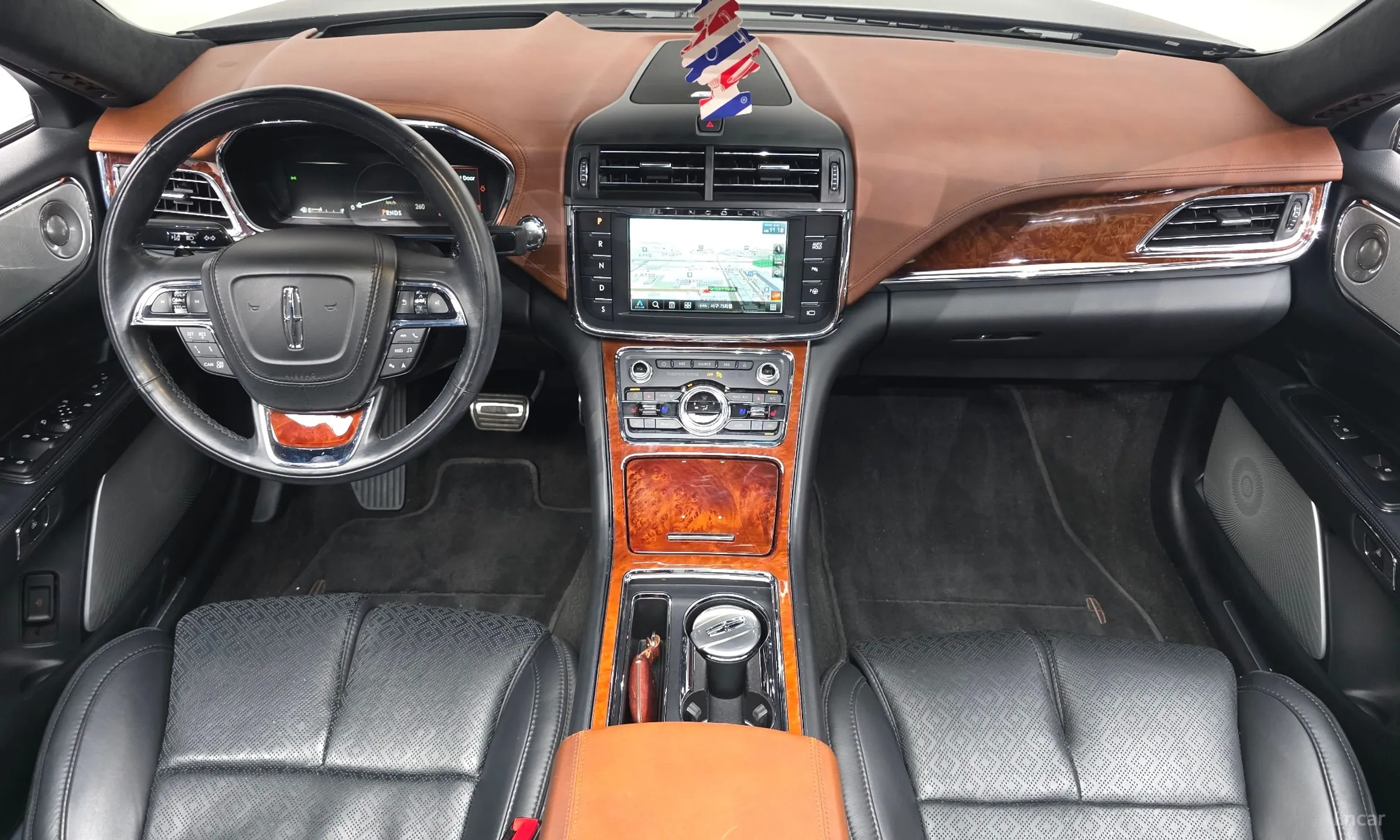 Lincoln Continental Gen 10 превью 7