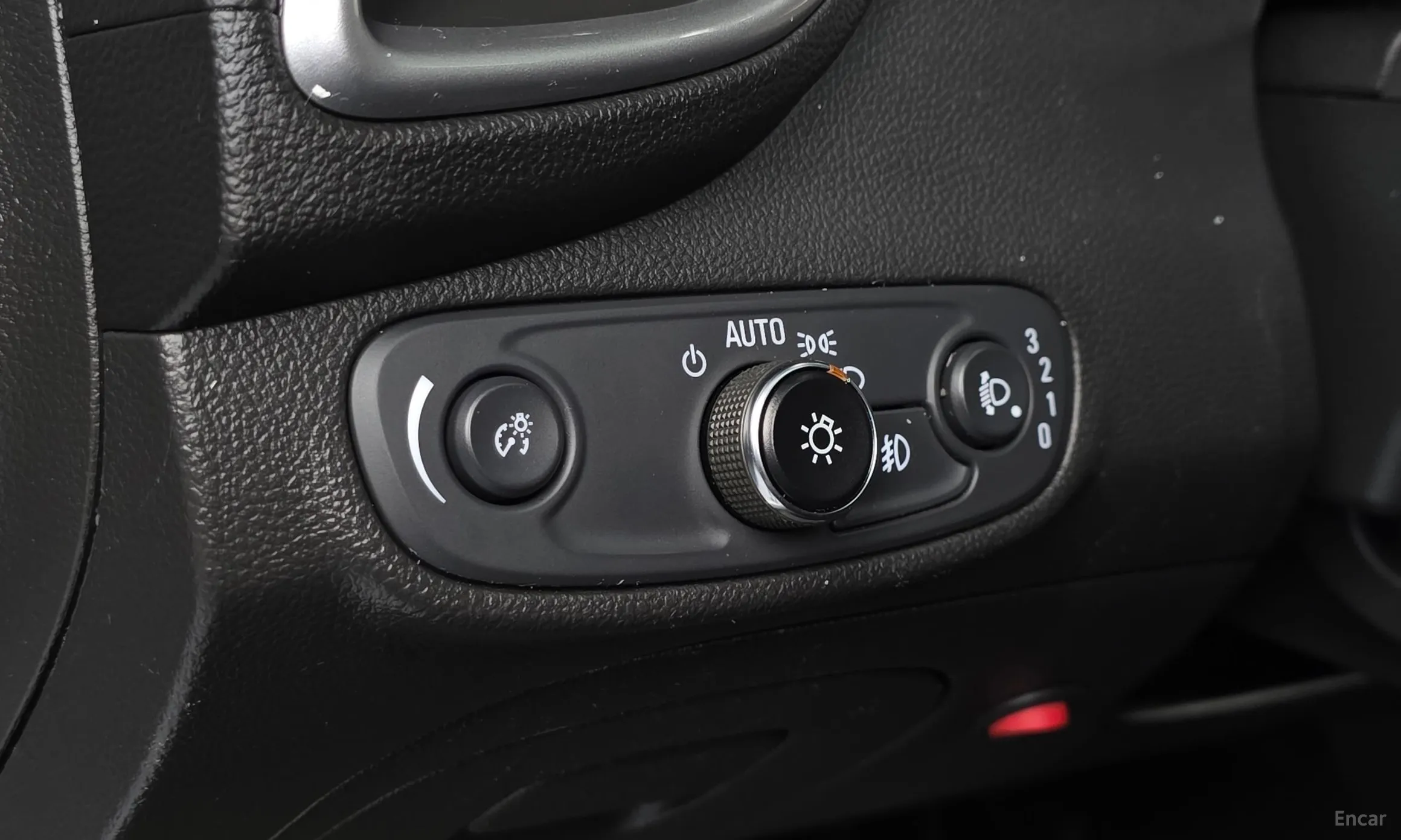 Chevrolet (GM Daewoo) Trax превью 16