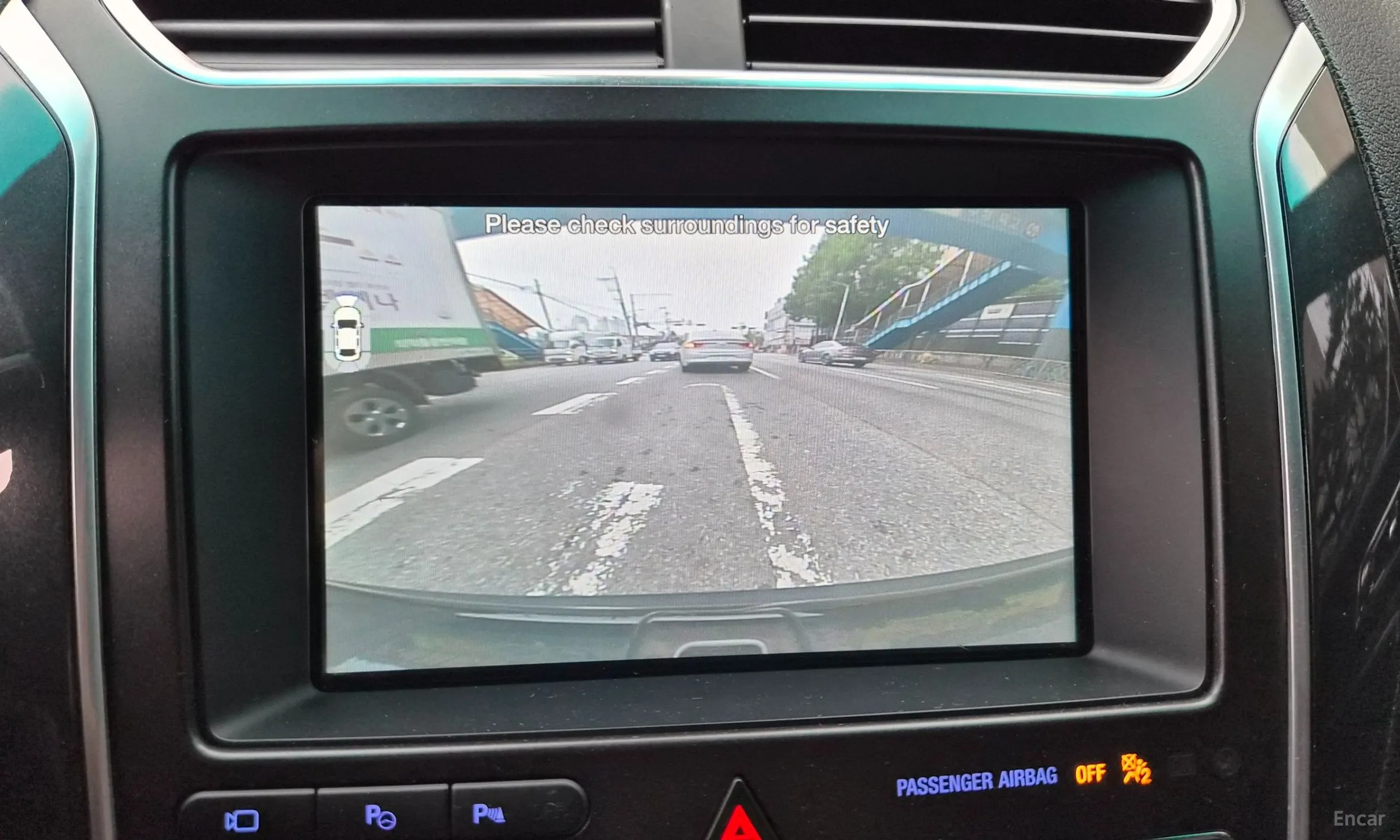 Ford Explorer превью 10