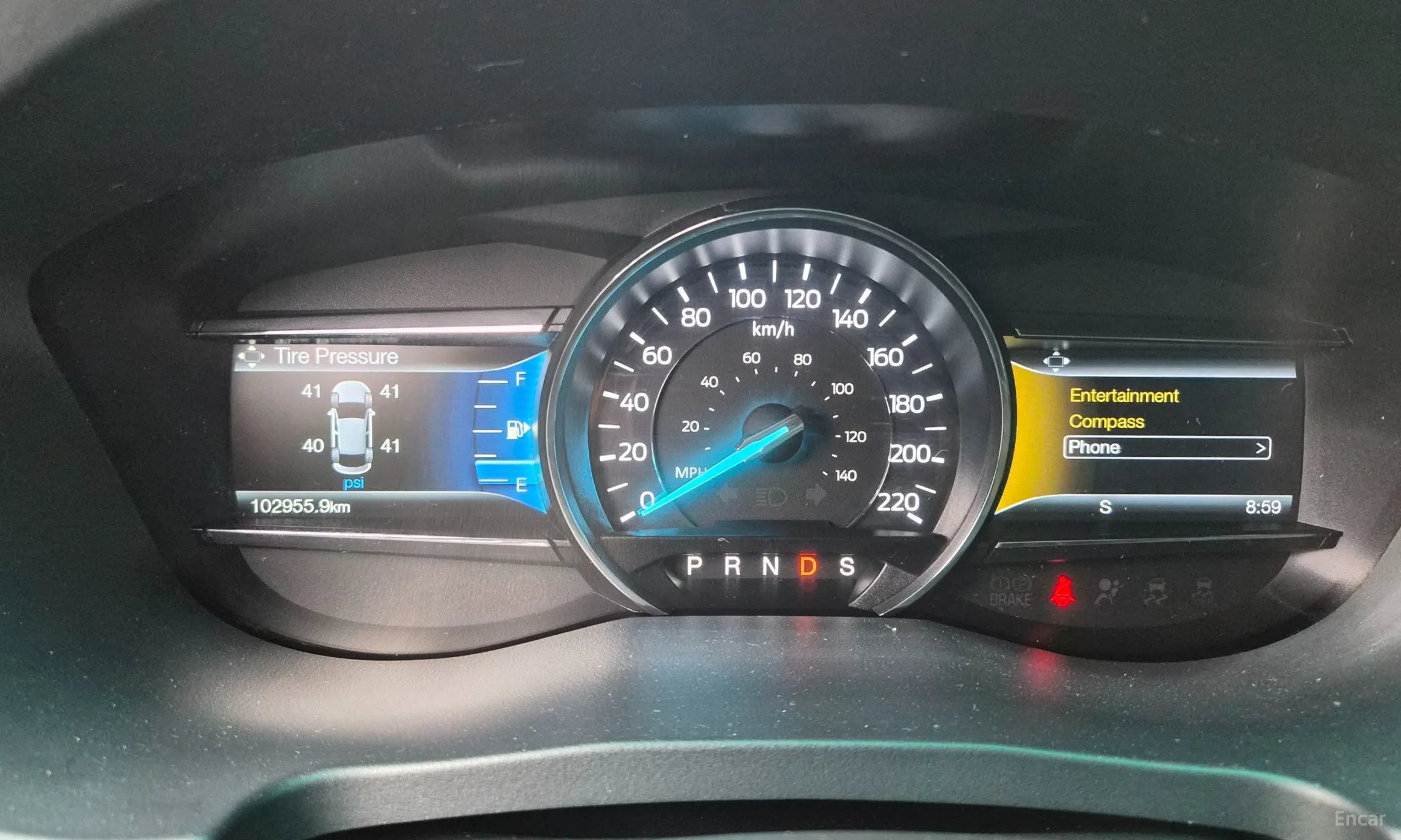 Ford Explorer превью 9