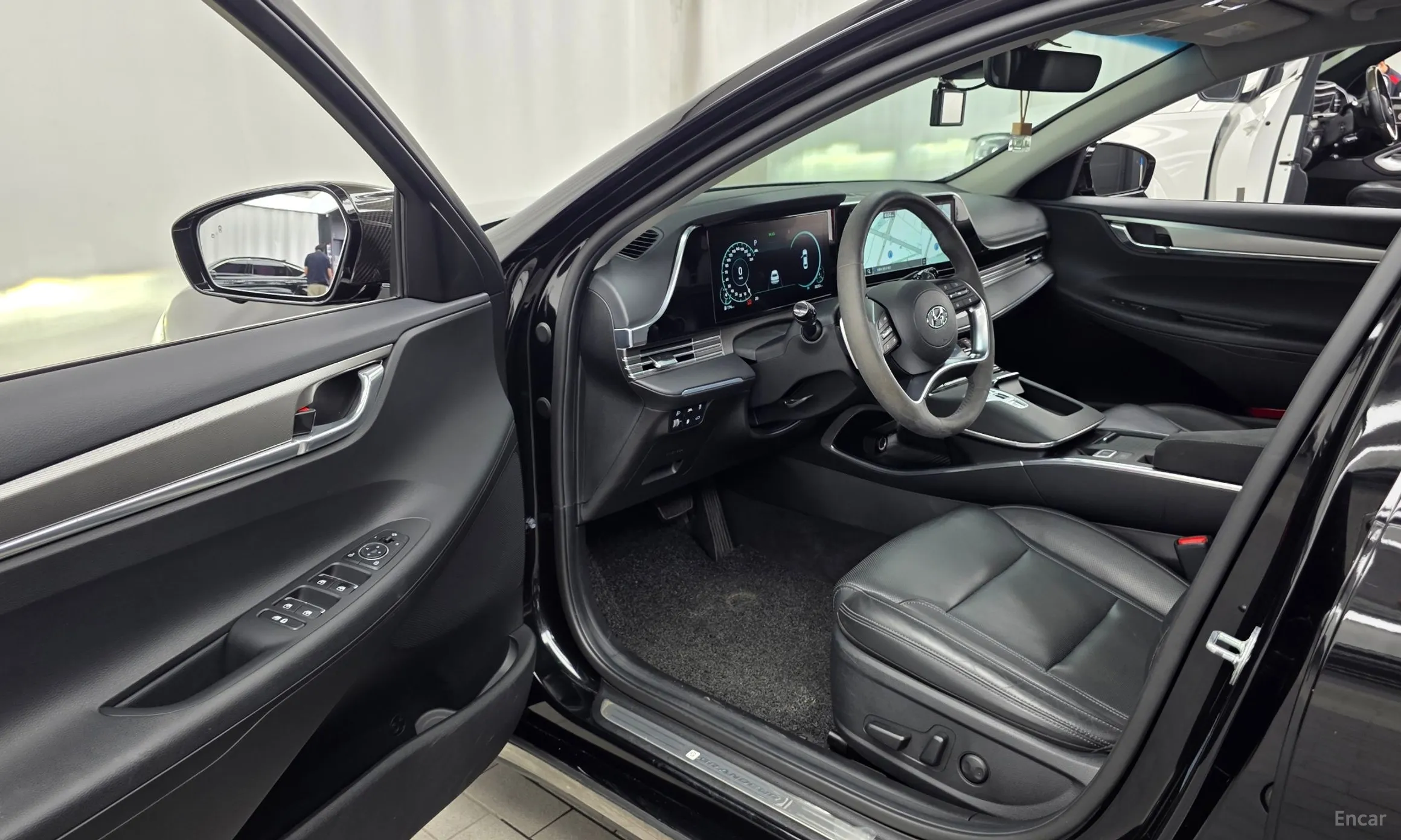 Hyundai Grandeur IG превью 10