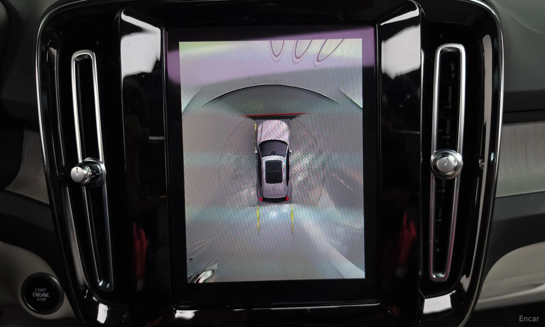Volvo XC40 превью 14
