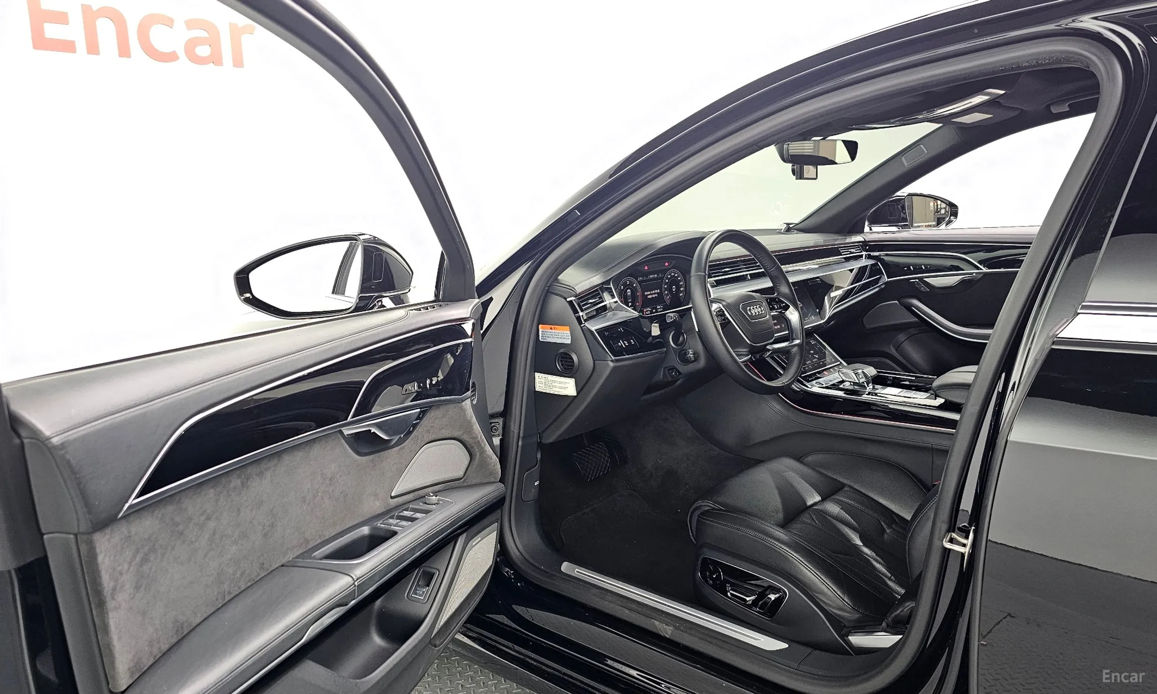 Audi A8 (D5) превью 10