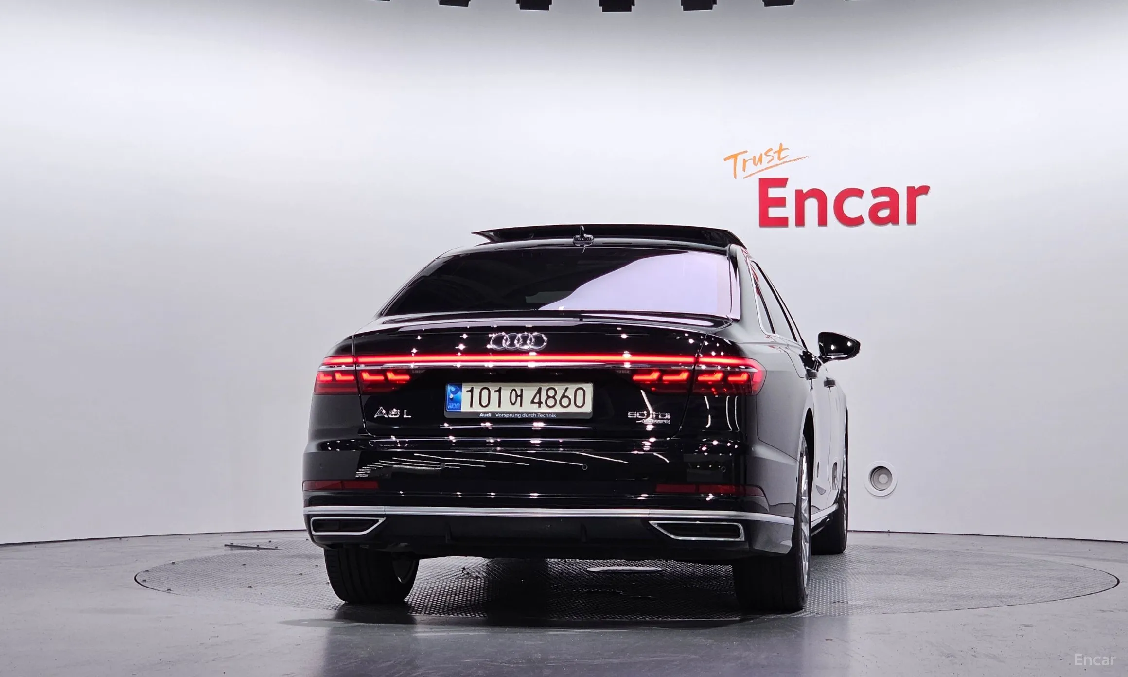 Audi A8 (D5) превью 4