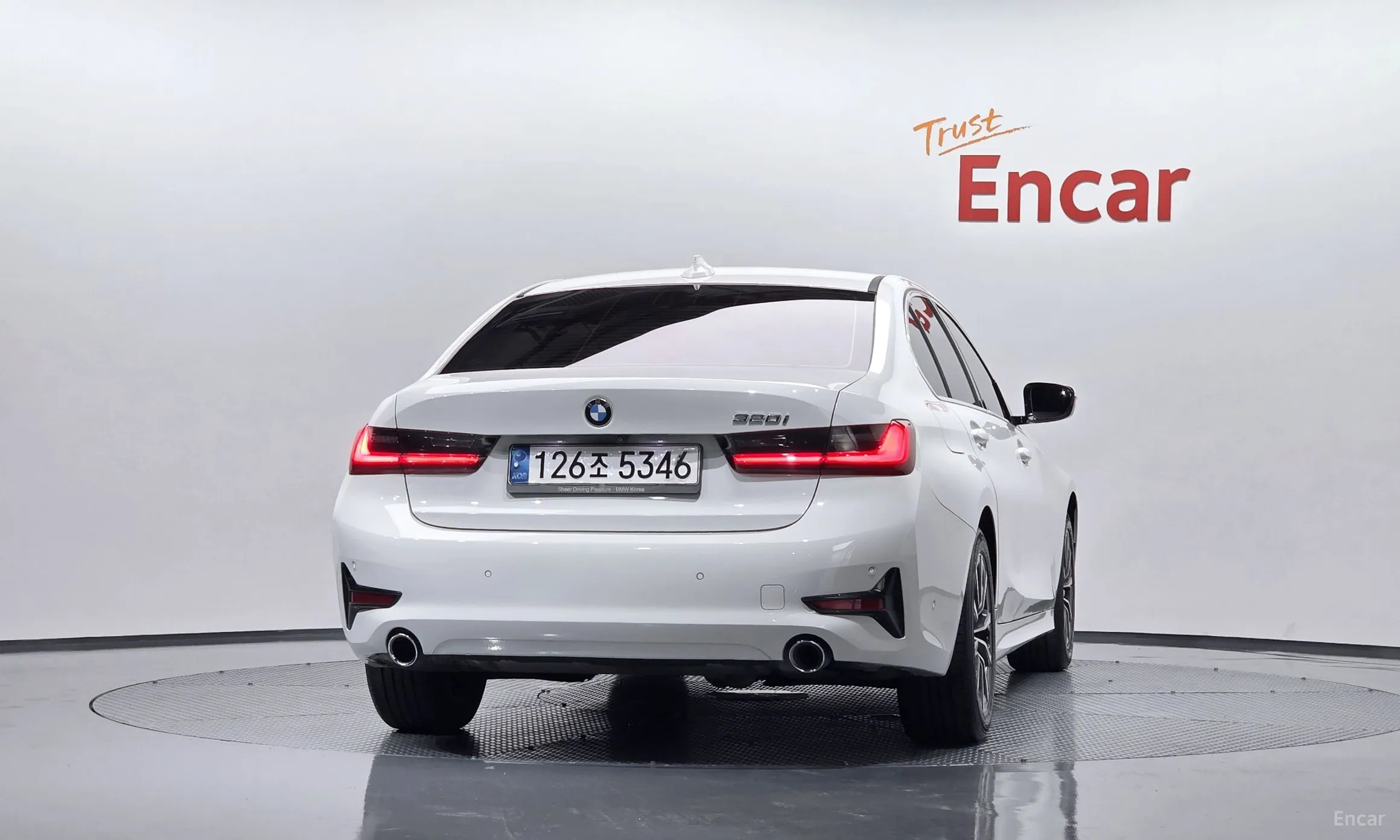 BMW 3 Series (G20) превью 4