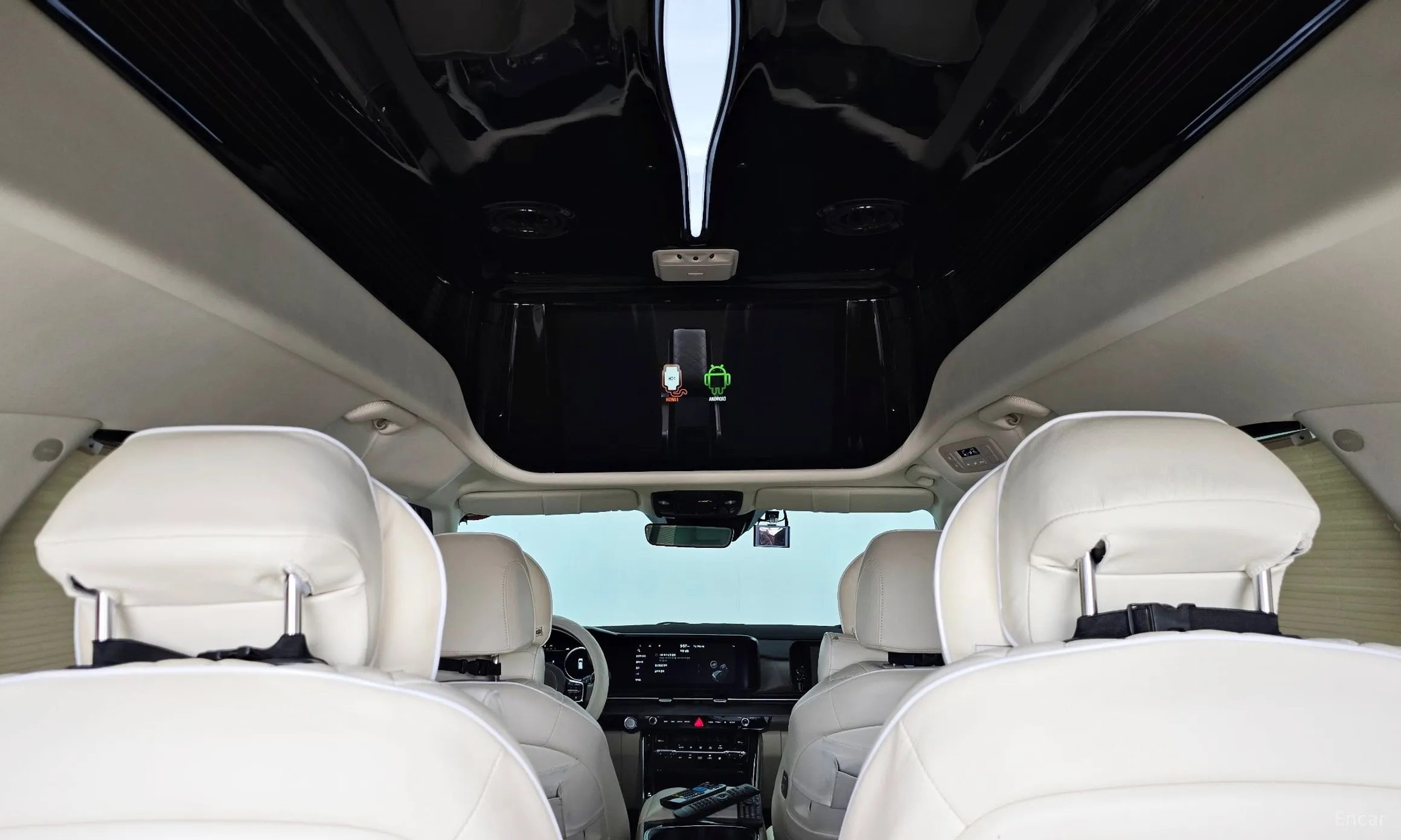 Kia Carnival Gen 4 превью 13