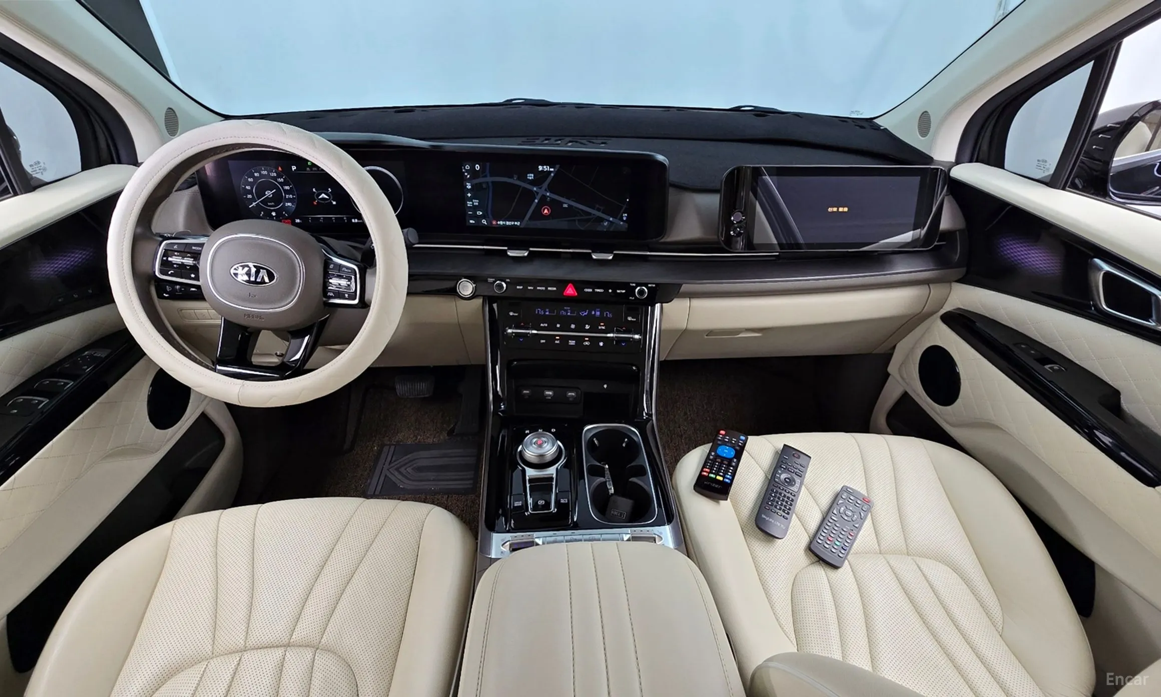 Kia Carnival Gen 4 превью 7