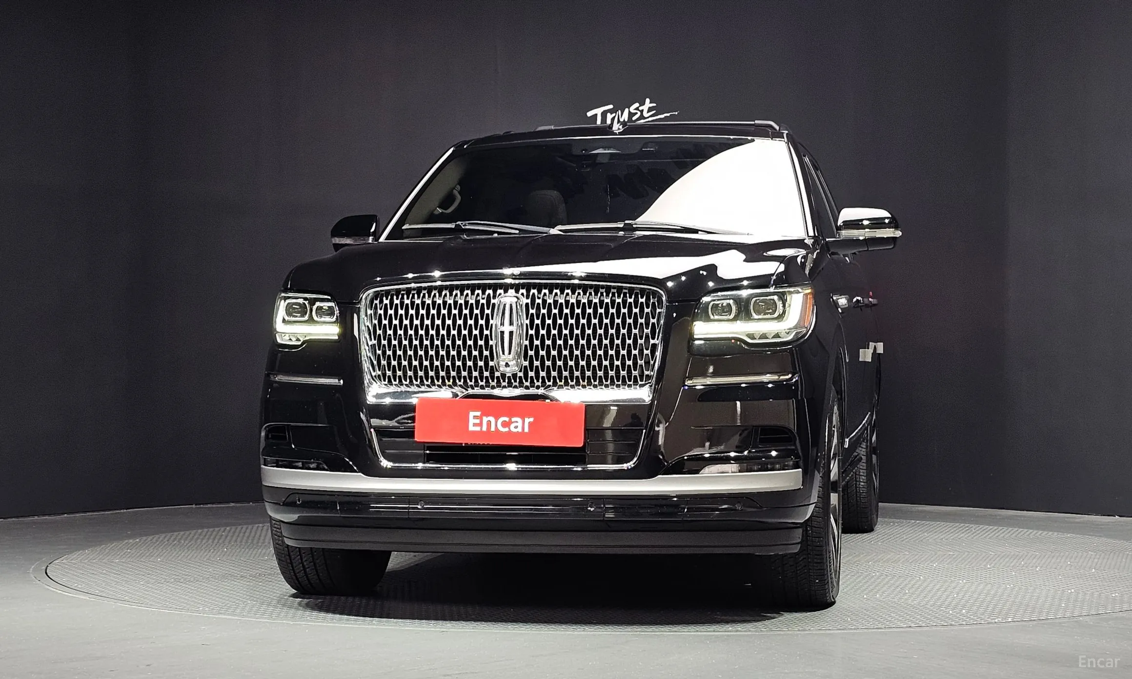 Lincoln Navigator 4th generation превью 3