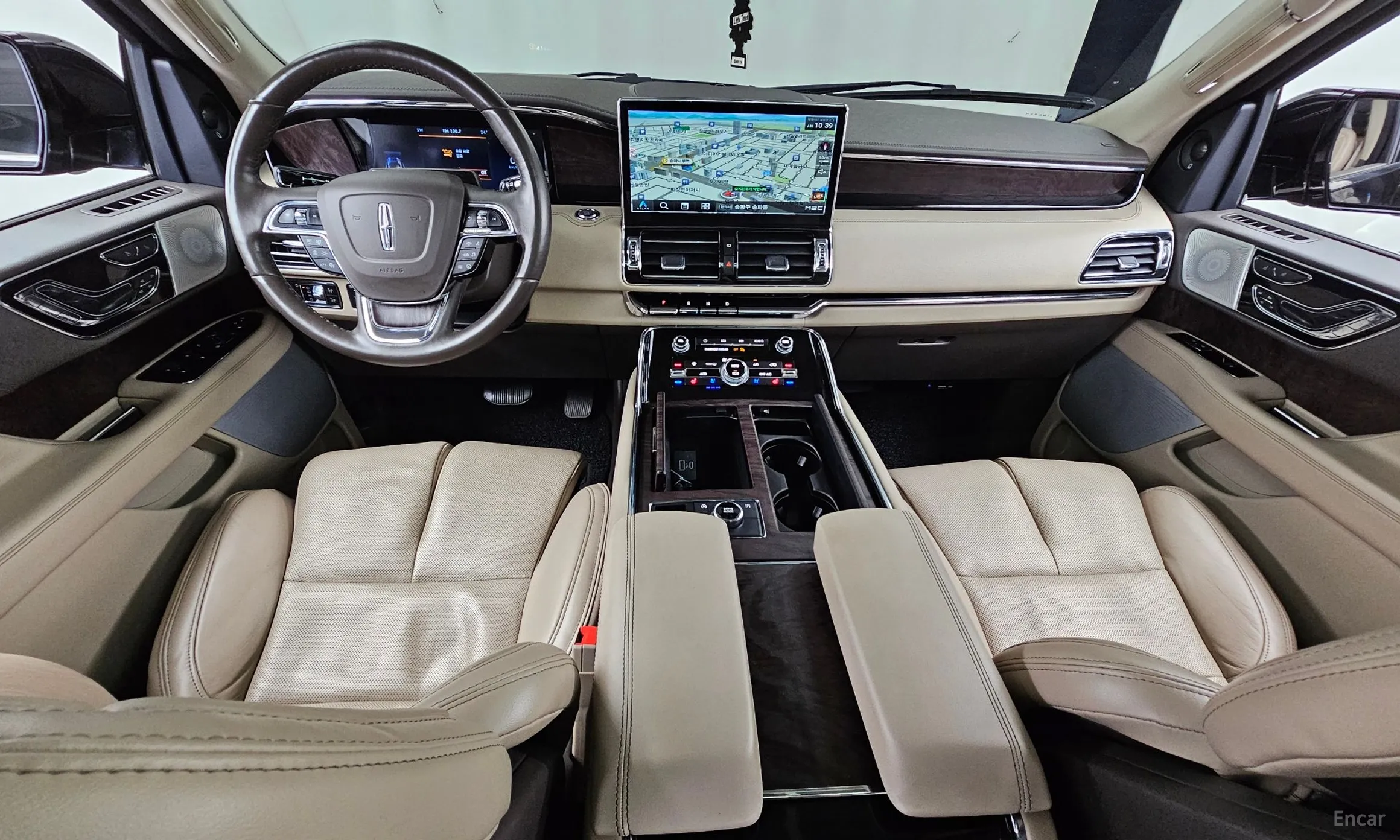 Lincoln Navigator 4th generation превью 7